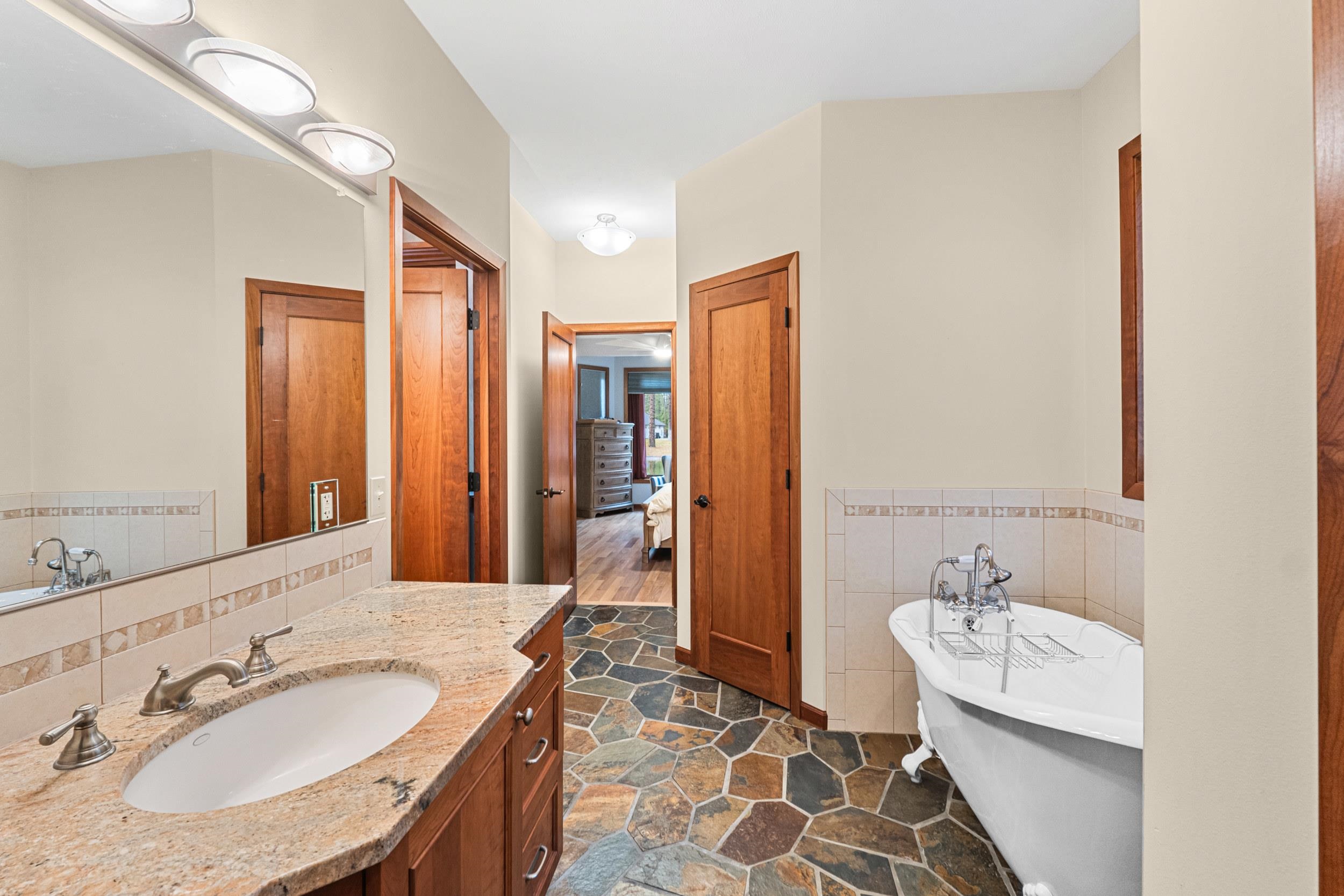 406 Hogans Way - Photo 19