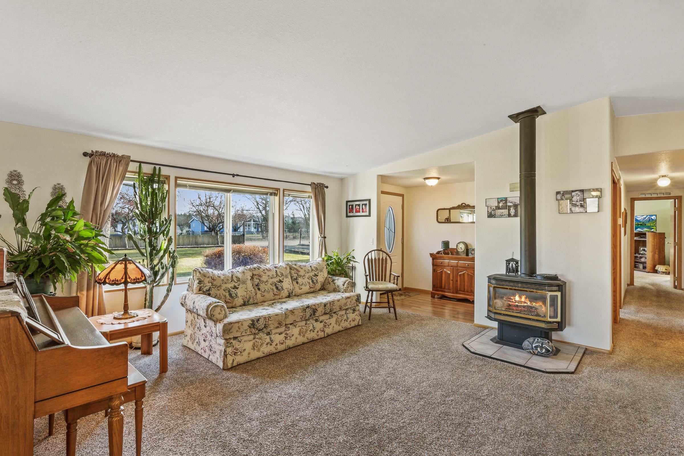 21905 N Chronicle Ln - Photo 3