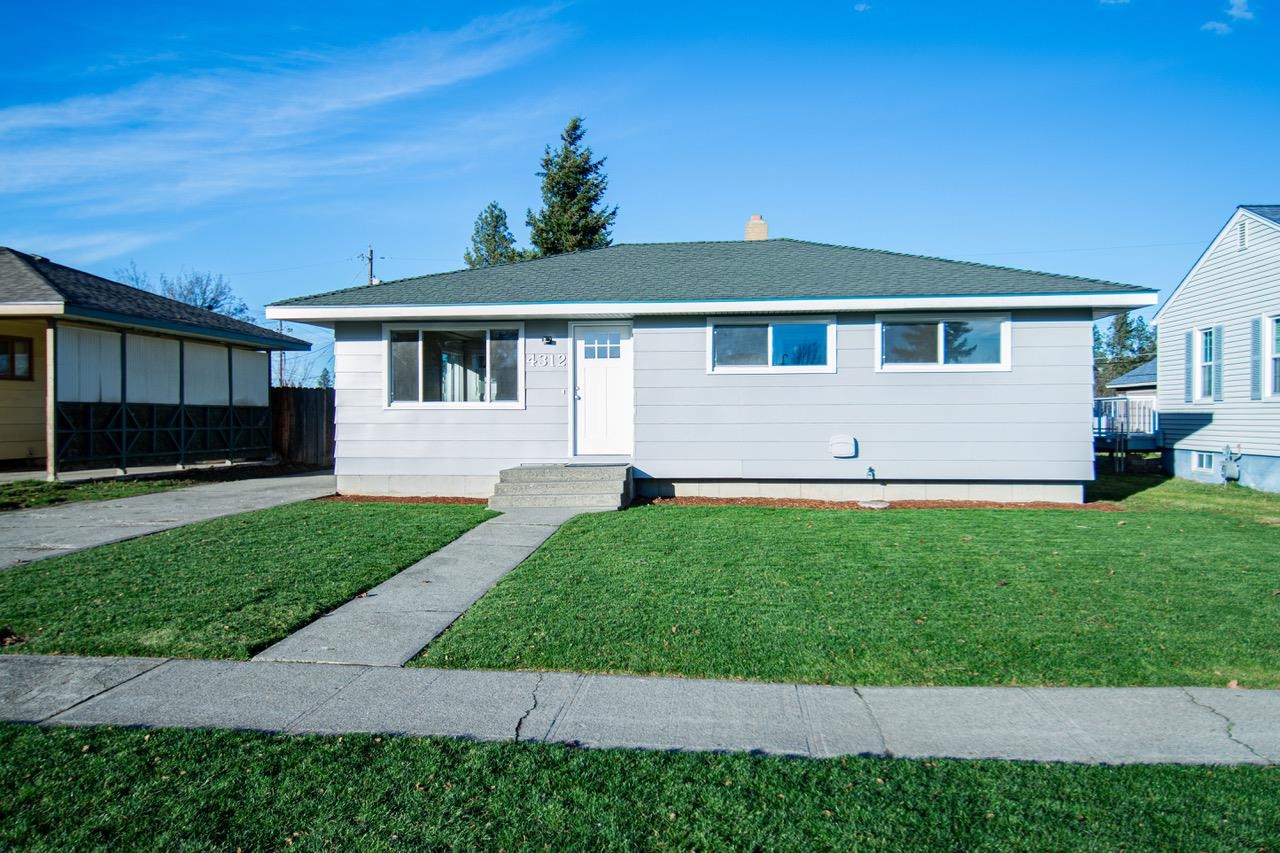 4312 W Broad Ave - Photo 1