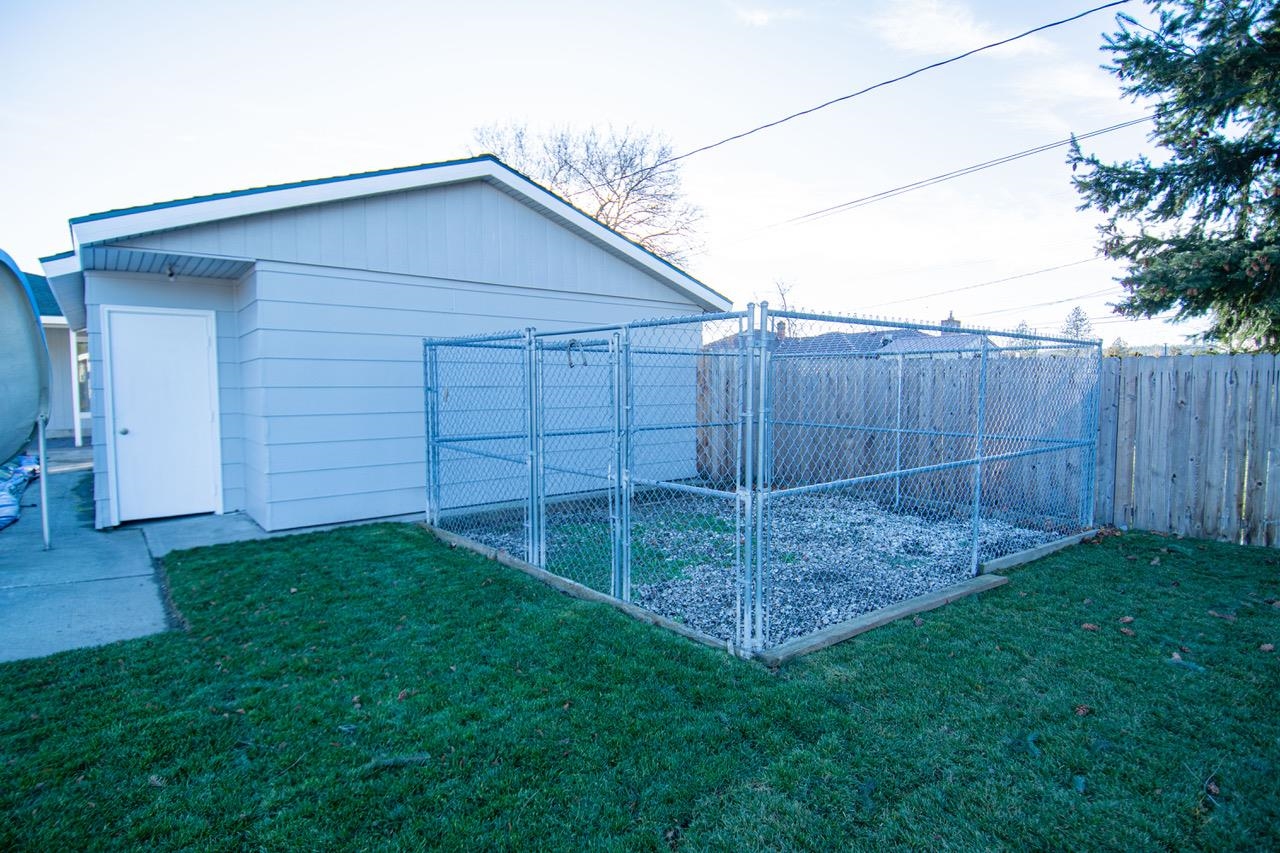 4312 W Broad Ave - Photo 43