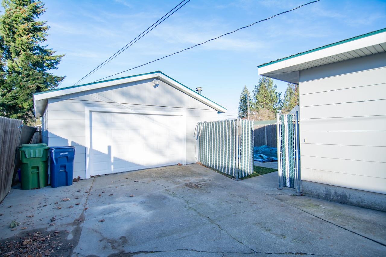 4312 W Broad Ave - Photo 44