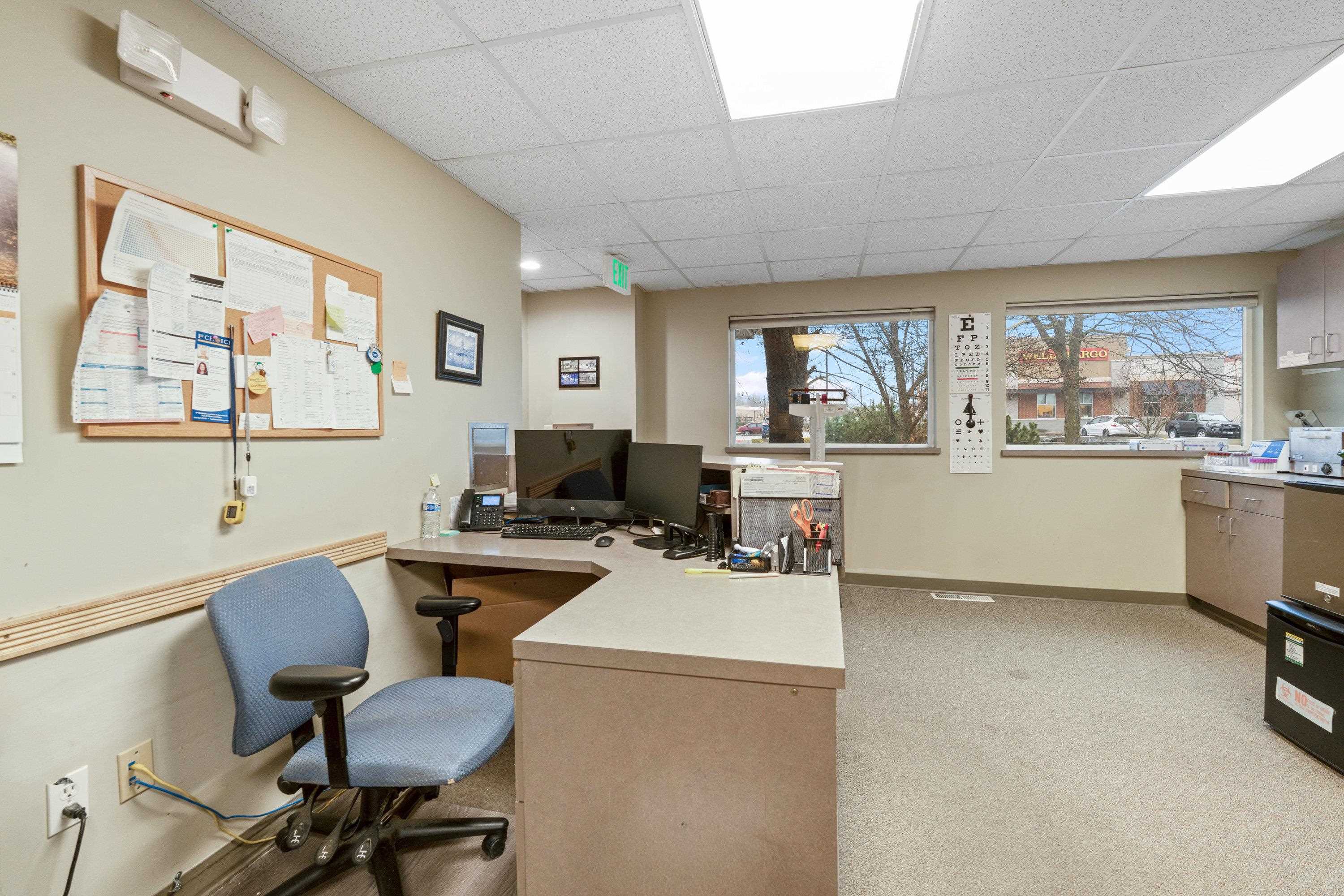 107 E Holland Ave - Photo 18