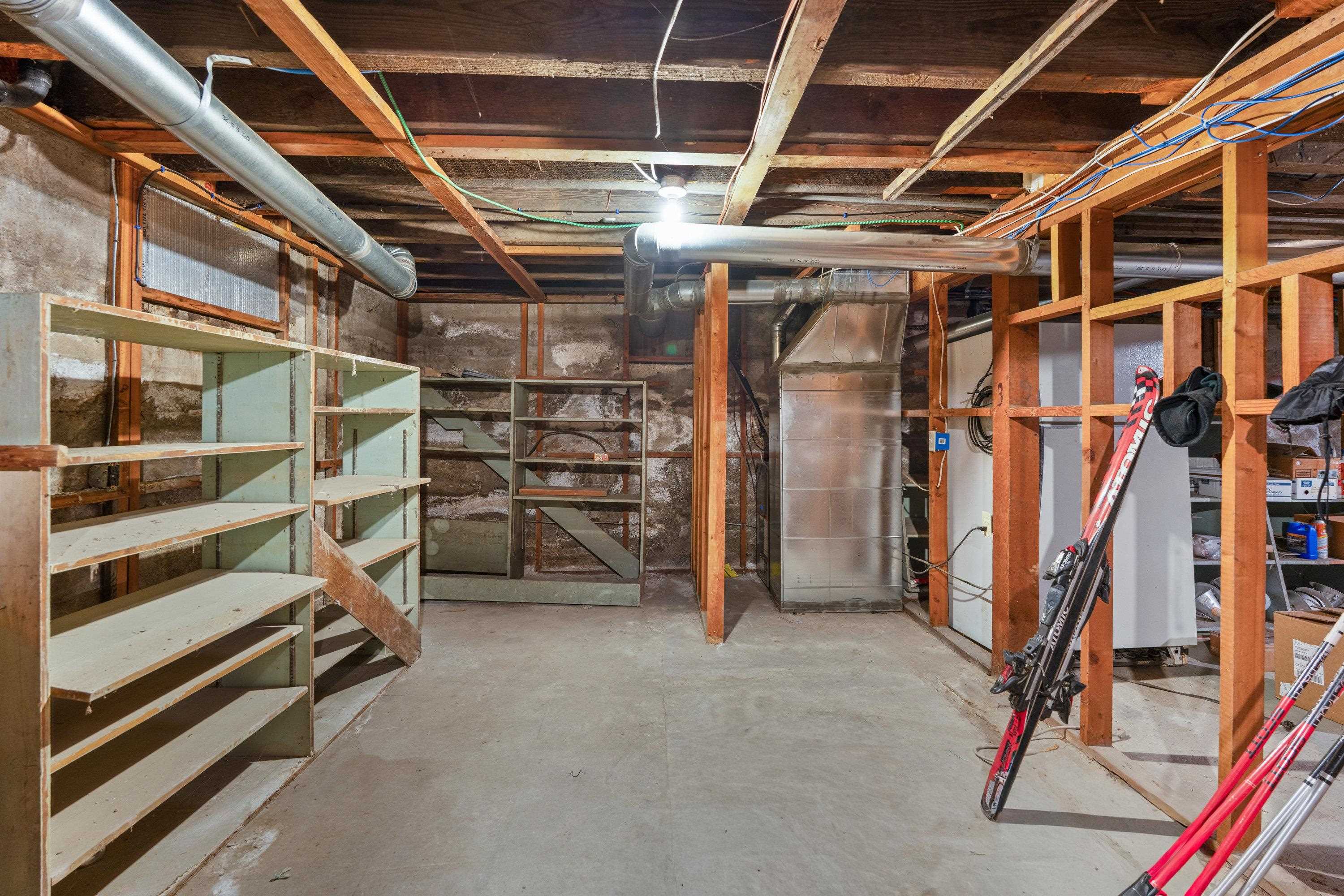 107 E Holland Ave - Photo 34