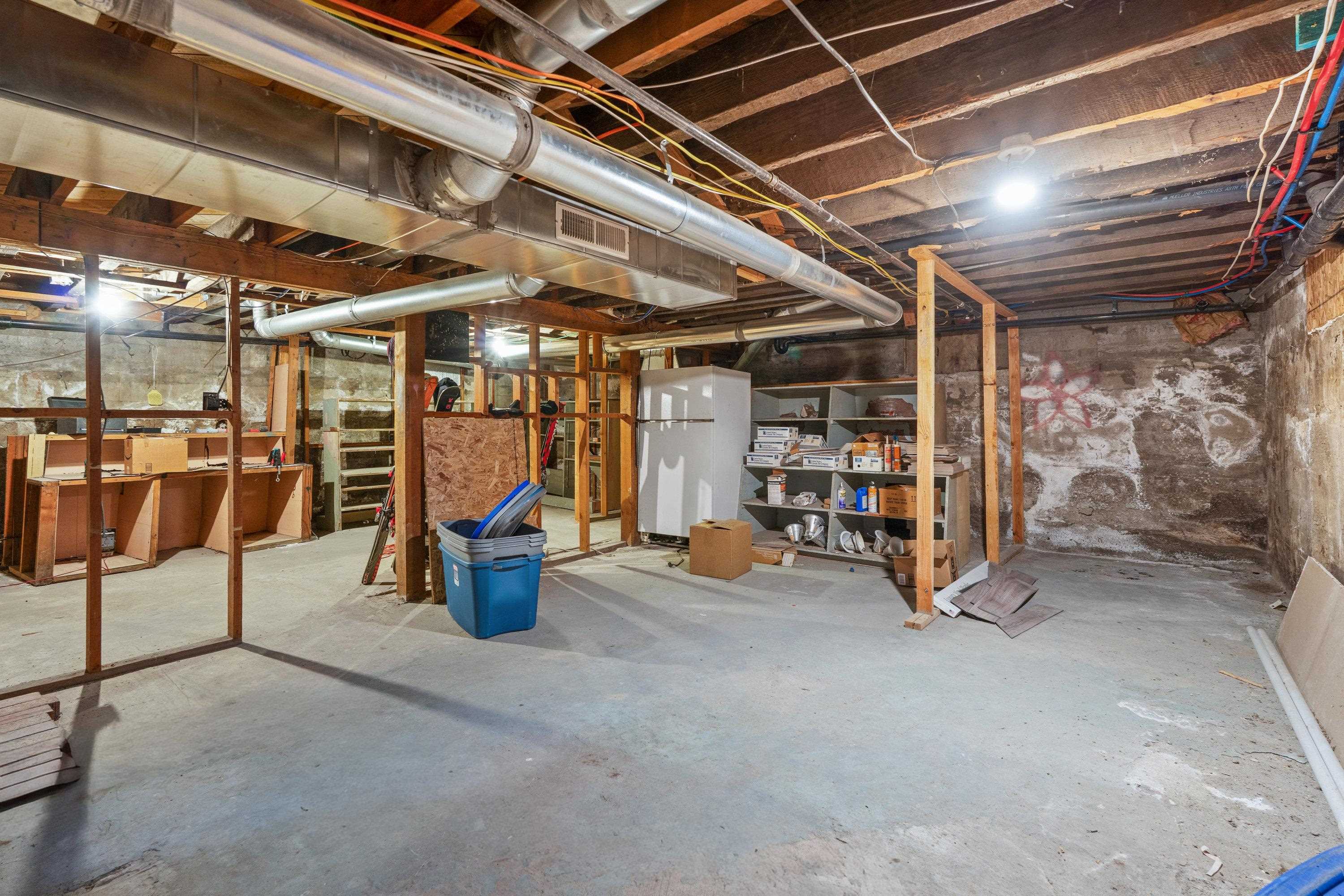 107 E Holland Ave - Photo 36