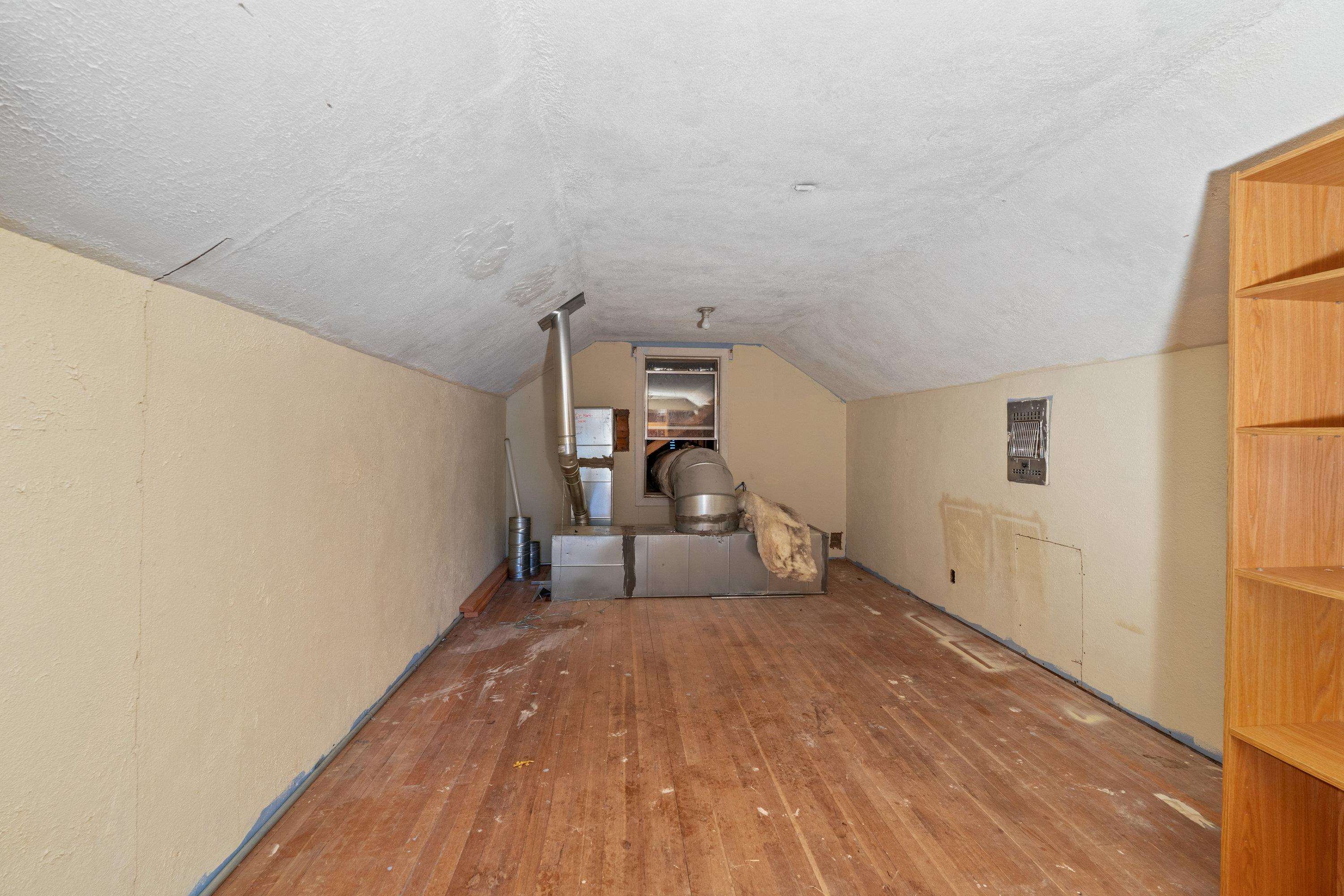 107 E Holland Ave - Photo 37
