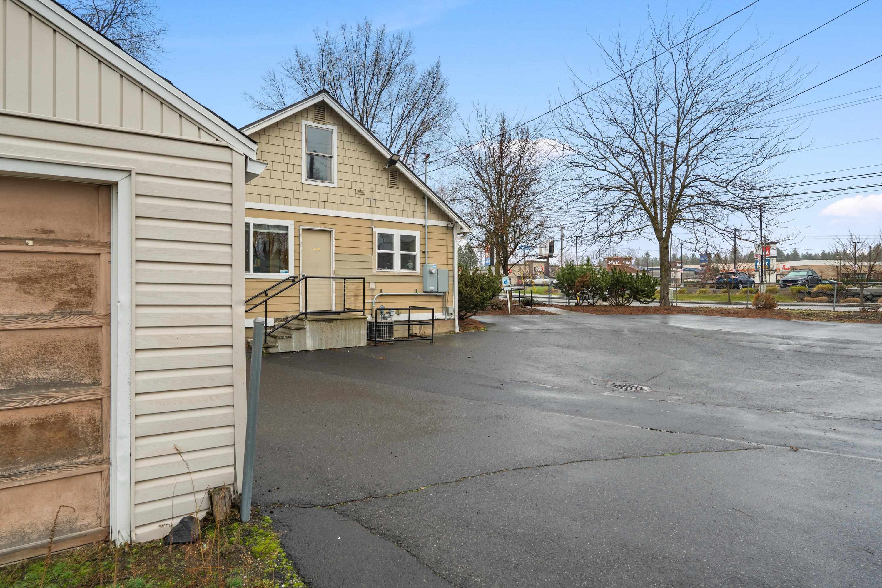 107 E Holland Ave - Photo 6