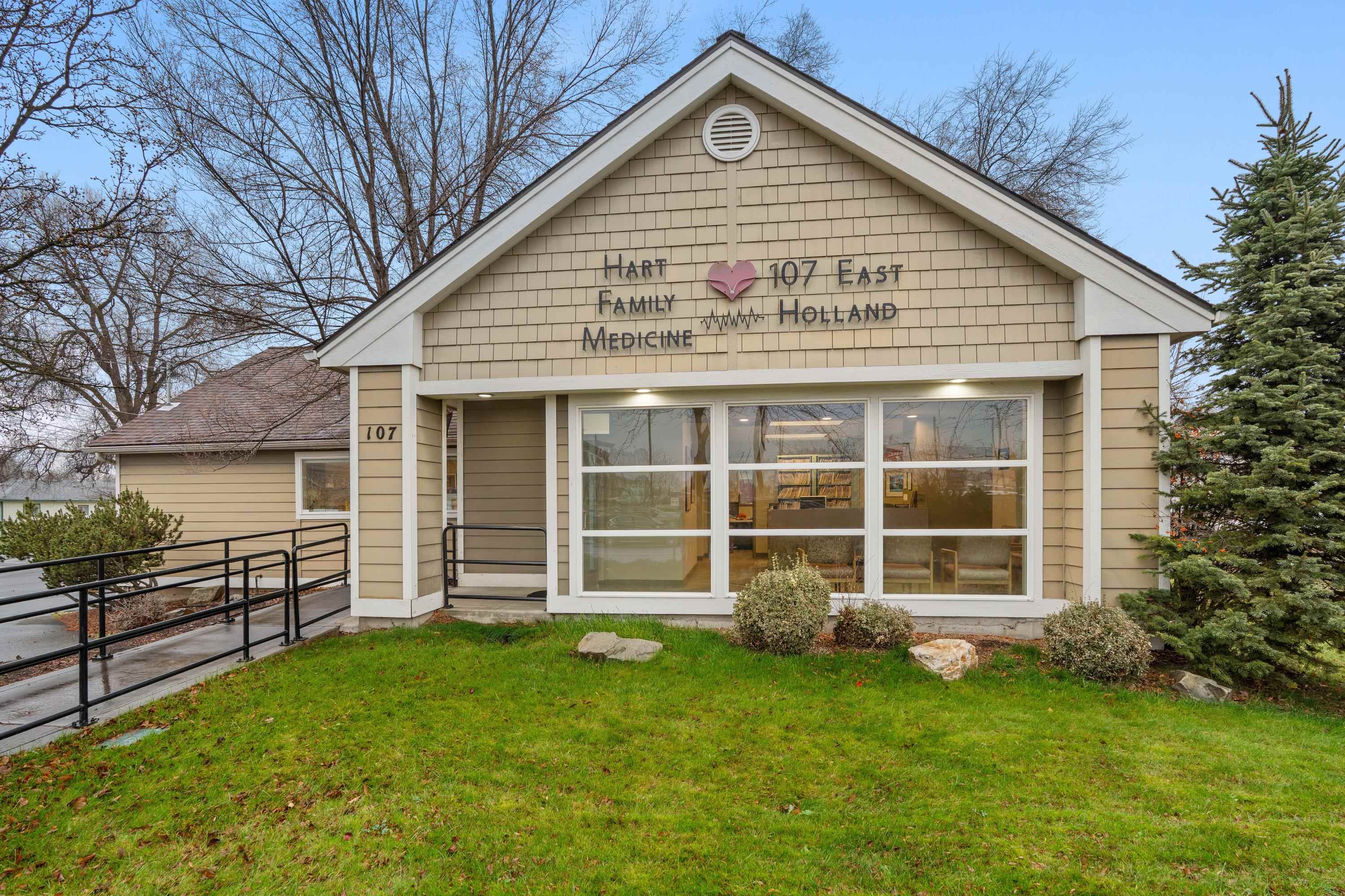 107 E Holland Ave - Photo 10