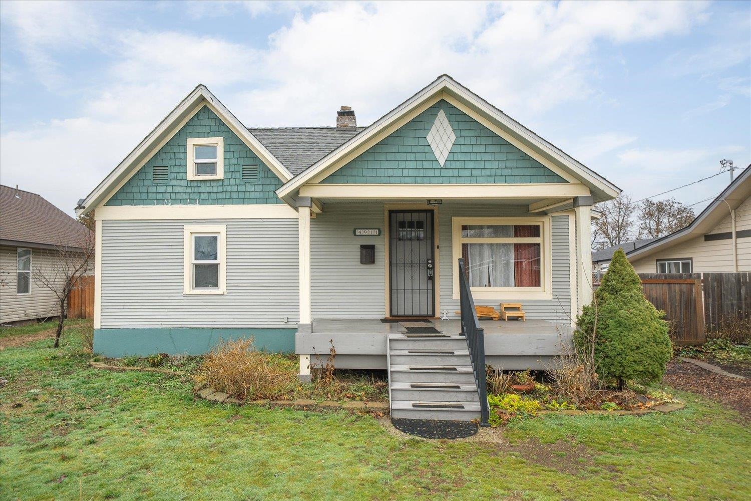 4911 N Napa St - Photo 3