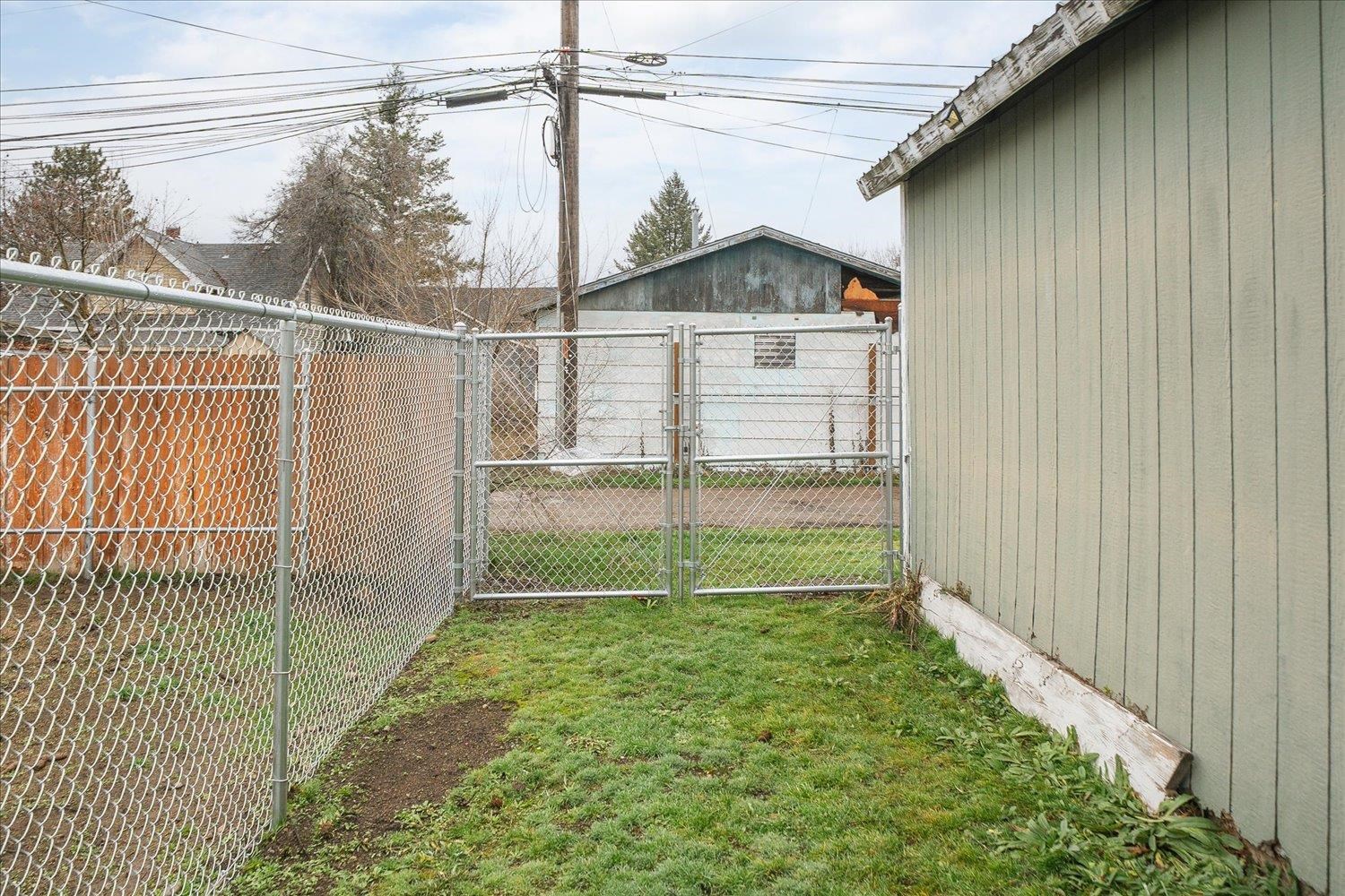 4911 N Napa St - Photo 37