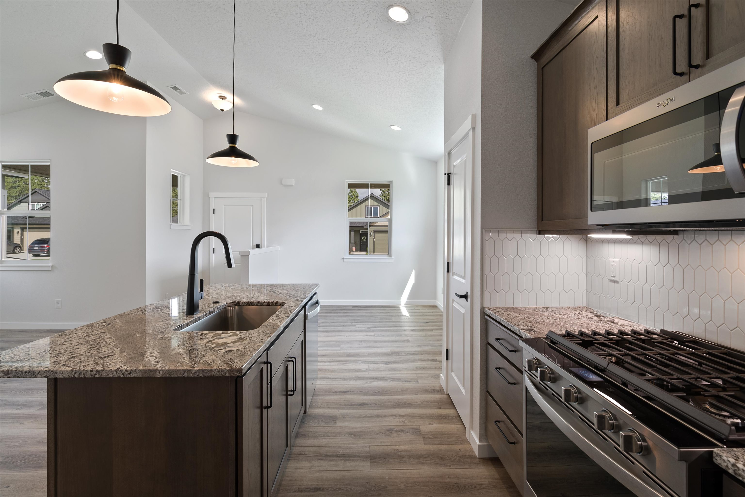 12235 N Dupont Dr - Photo 17