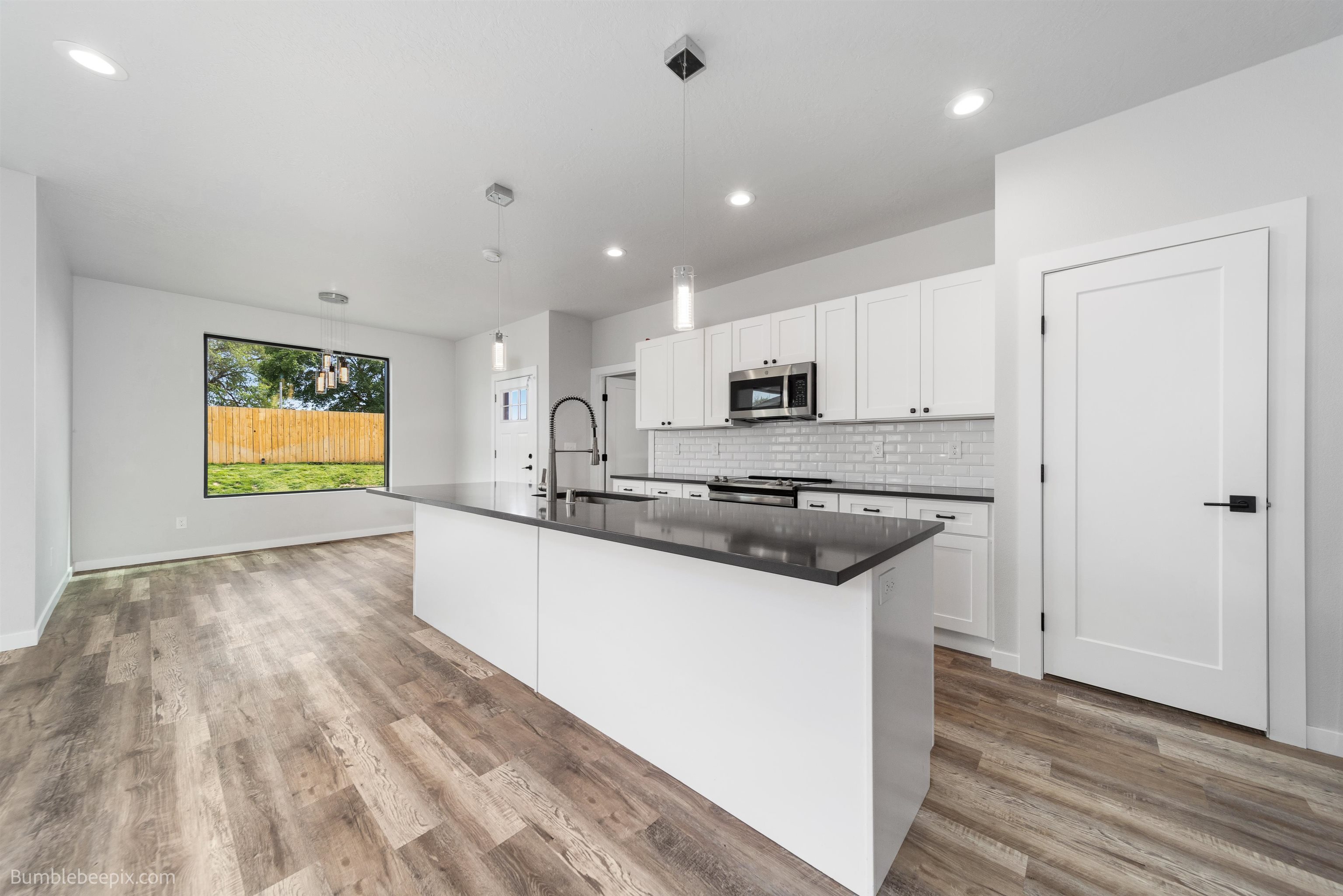 13527 W 12th Ave - Photo 6