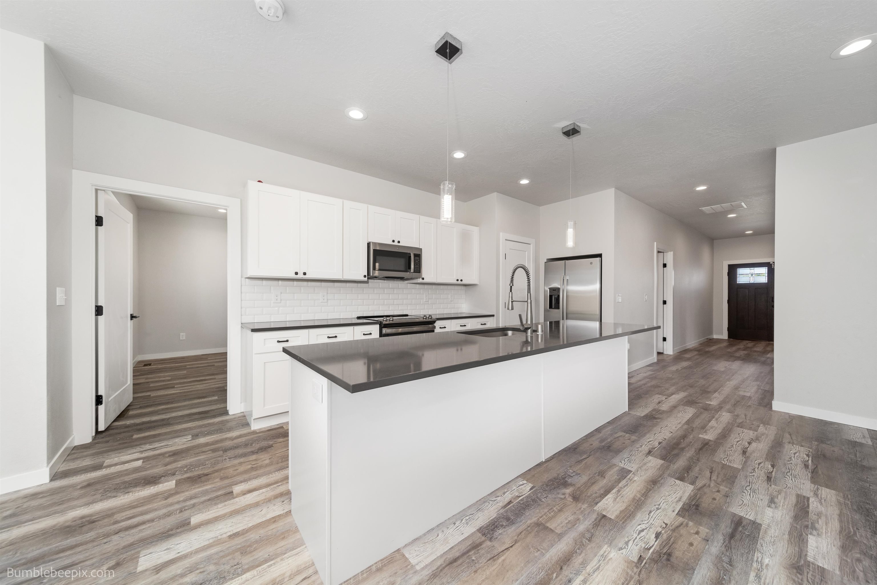13527 W 12th Ave - Photo 7
