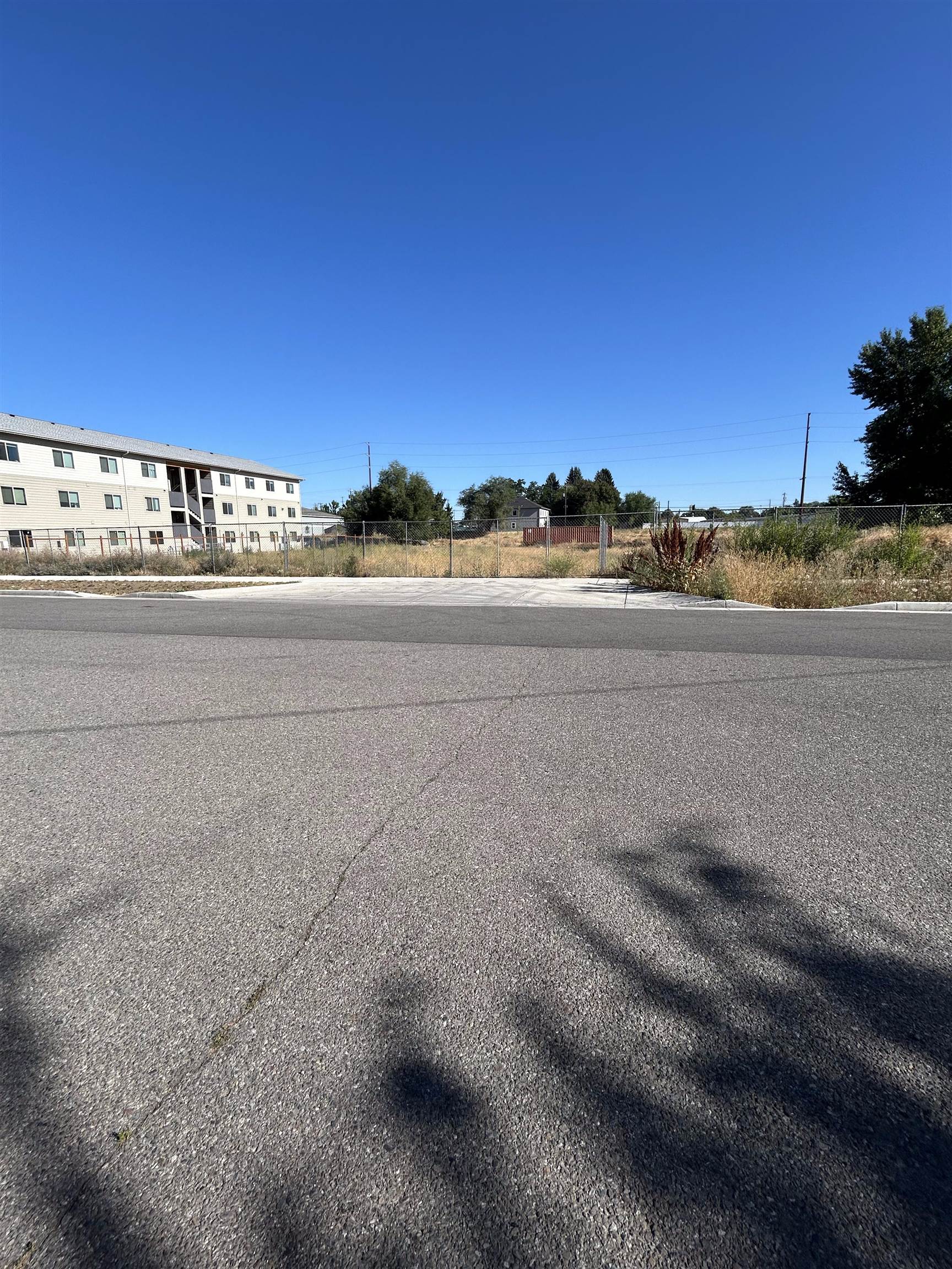 12419 E 3rd Ave - Photo 9