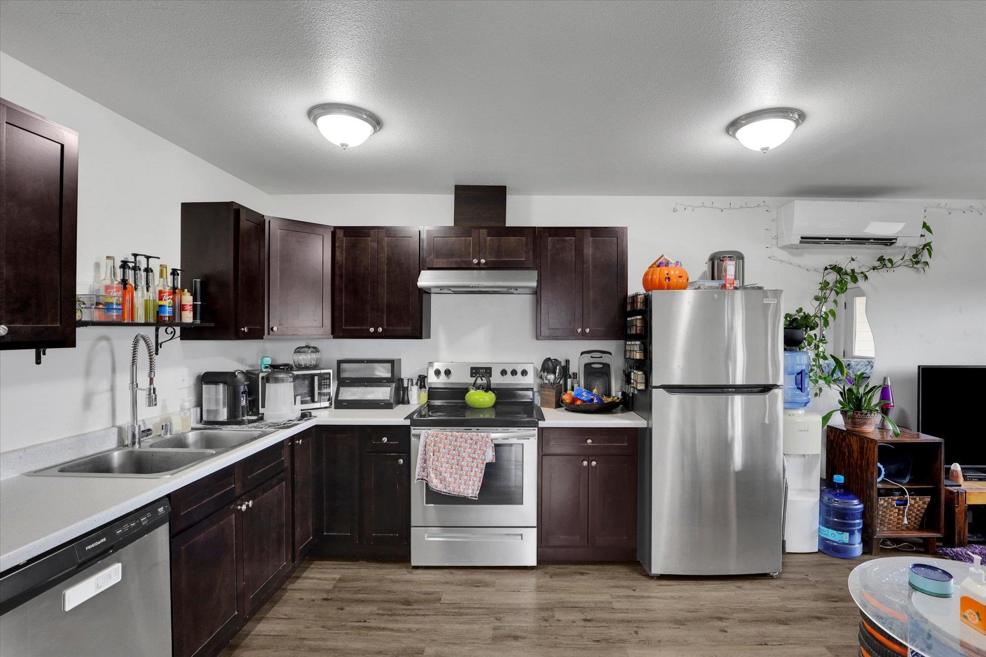 12405 E 3rd Ave - Photo 17