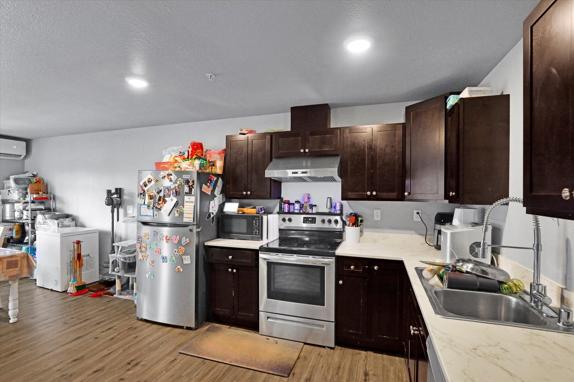 12409 E 3rd Ave - Photo 17