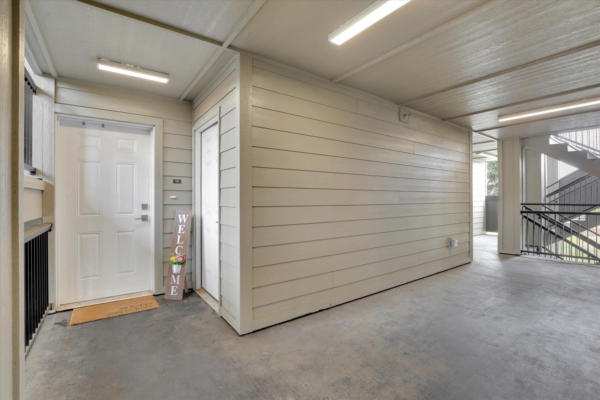 12409 E 3rd Ave - Photo 3