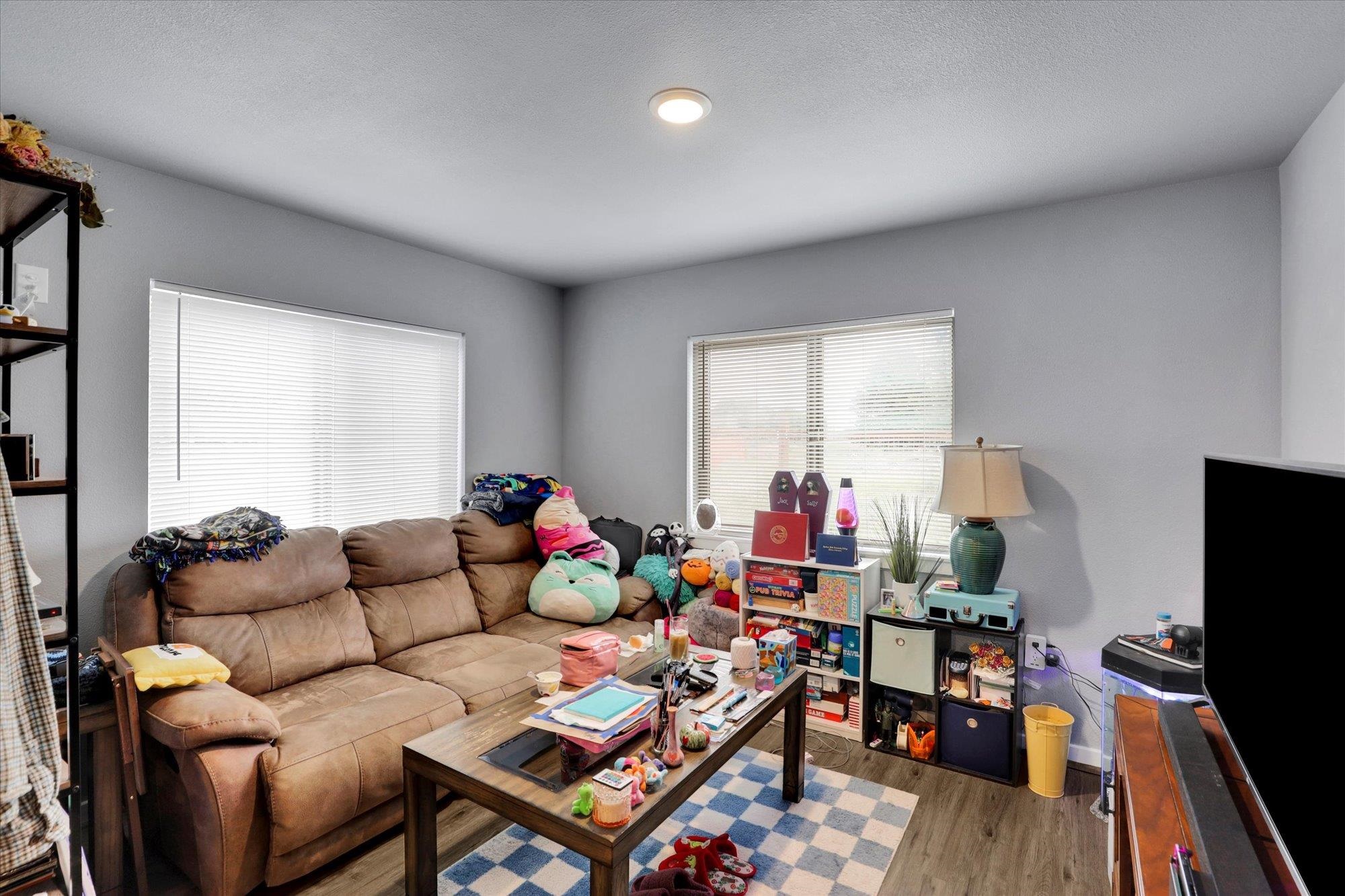 12409 E 3rd Ave - Photo 26