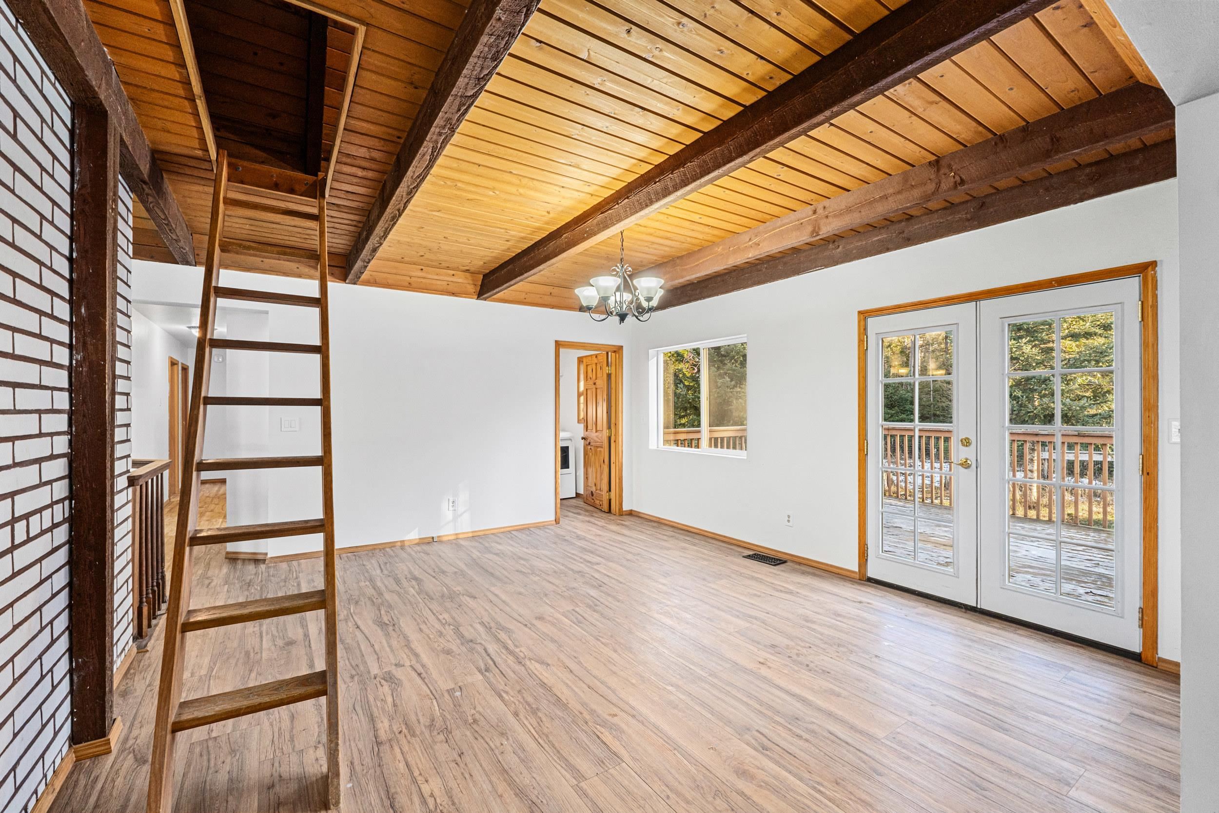 212 Danforth Rd - Photo 7
