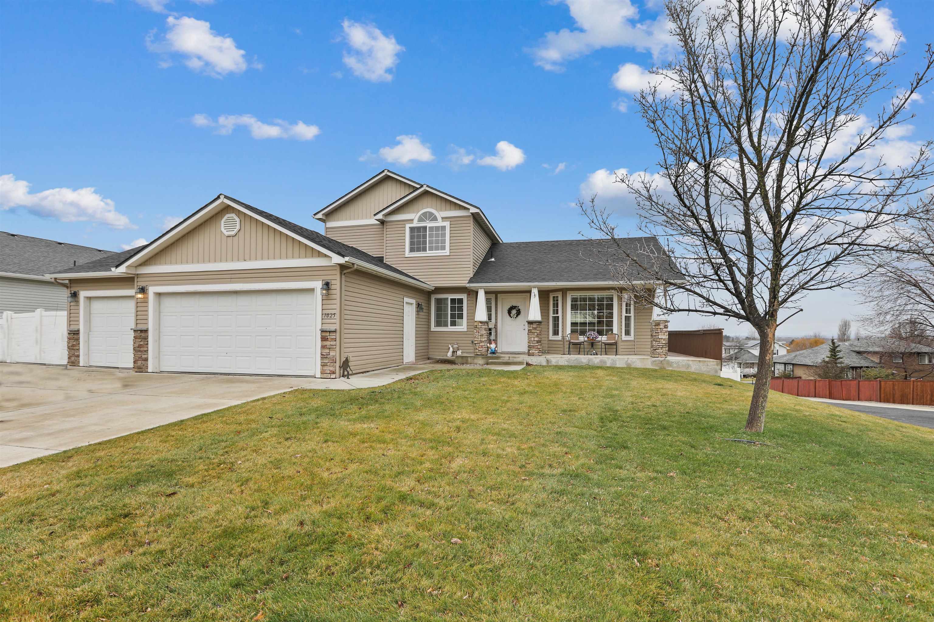 1025 N Olson Hill Ct - Photo 1