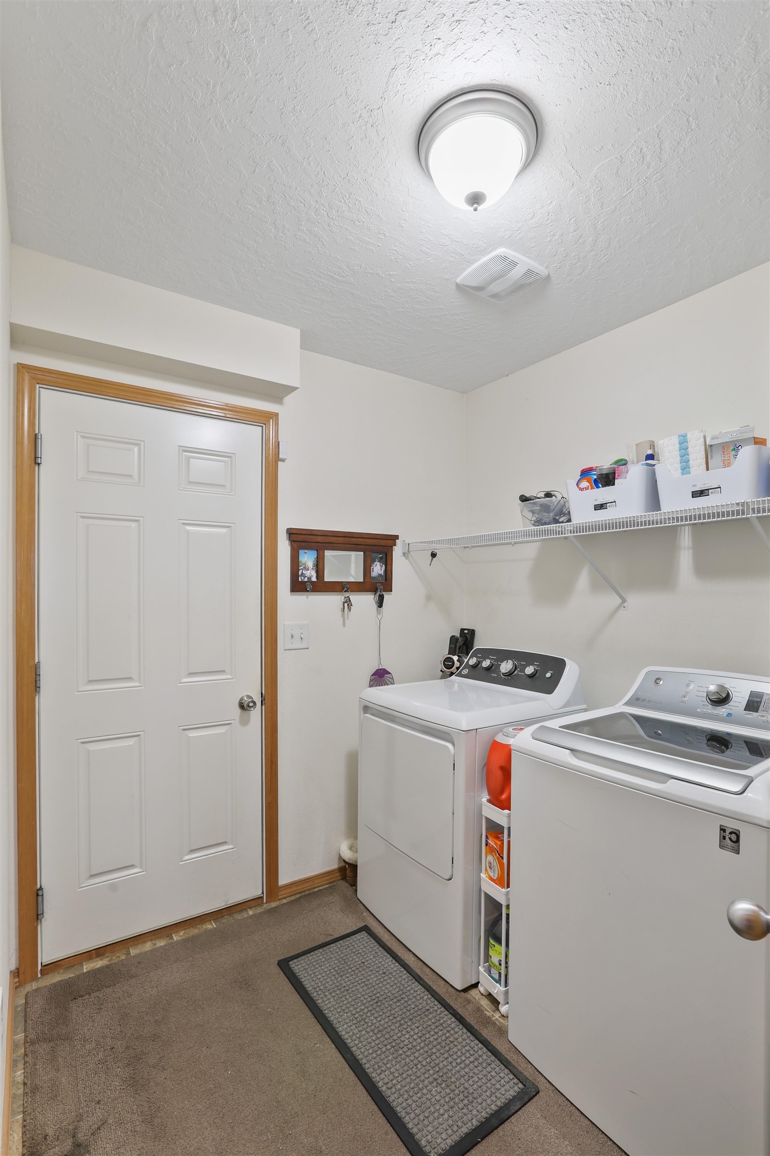 1025 N Olson Hill Ct - Photo 14