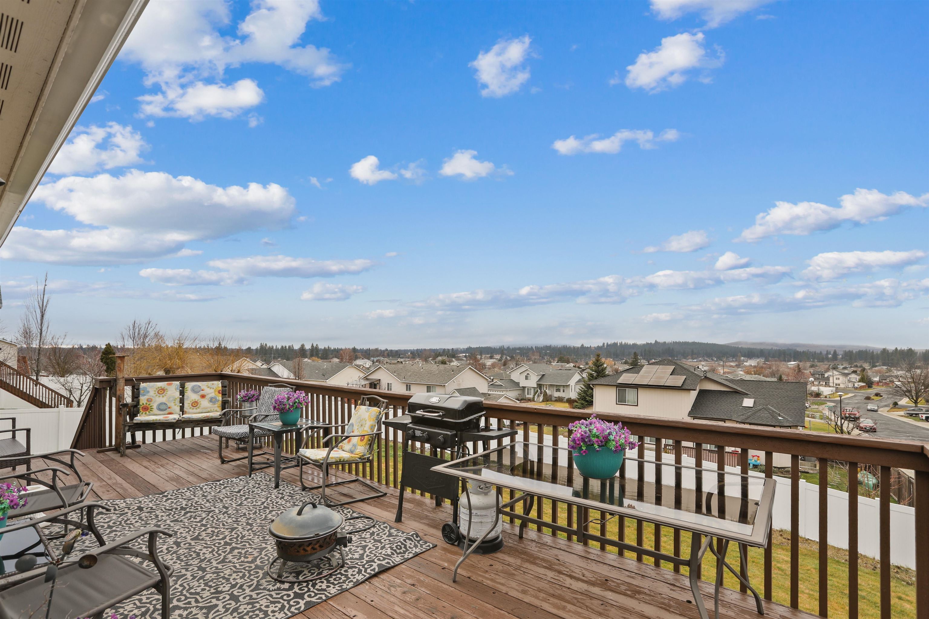 1025 N Olson Hill Ct - Photo 5