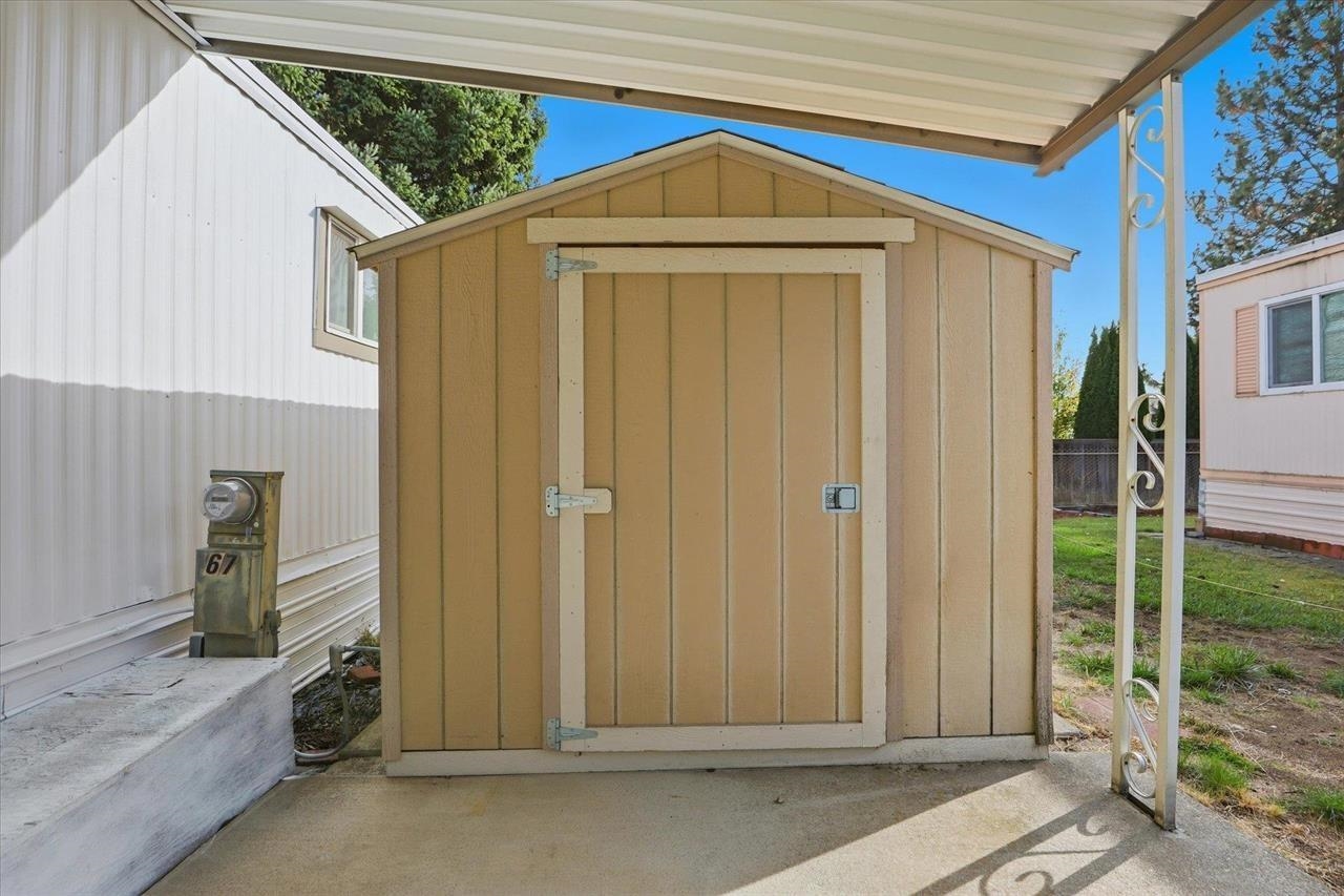1211 E Lyons Ave - Photo 14