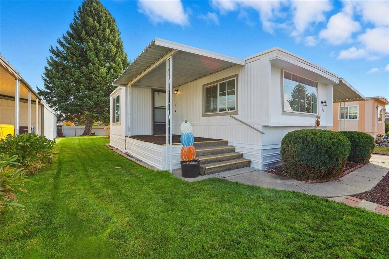 1211 E Lyons Ave - Photo 3