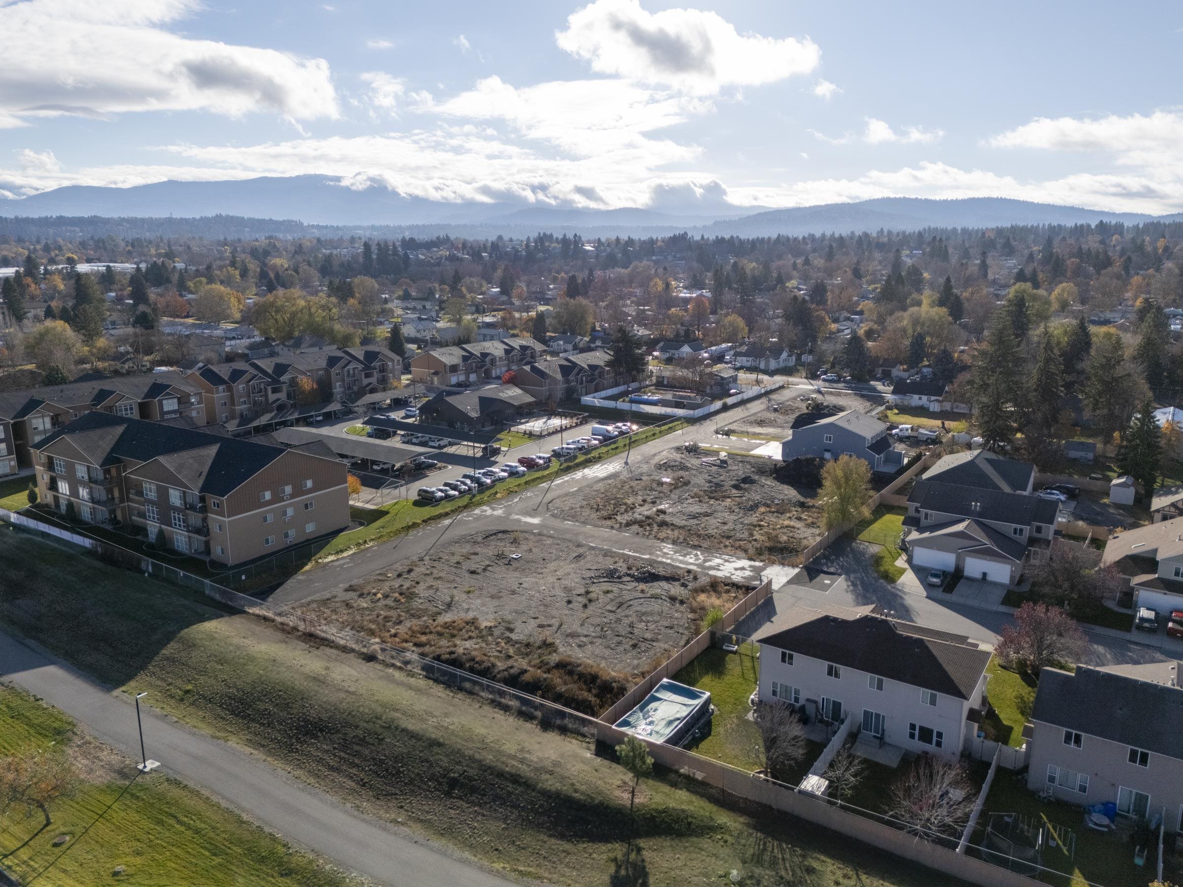 13217 E 3rd Ln - Photo 7