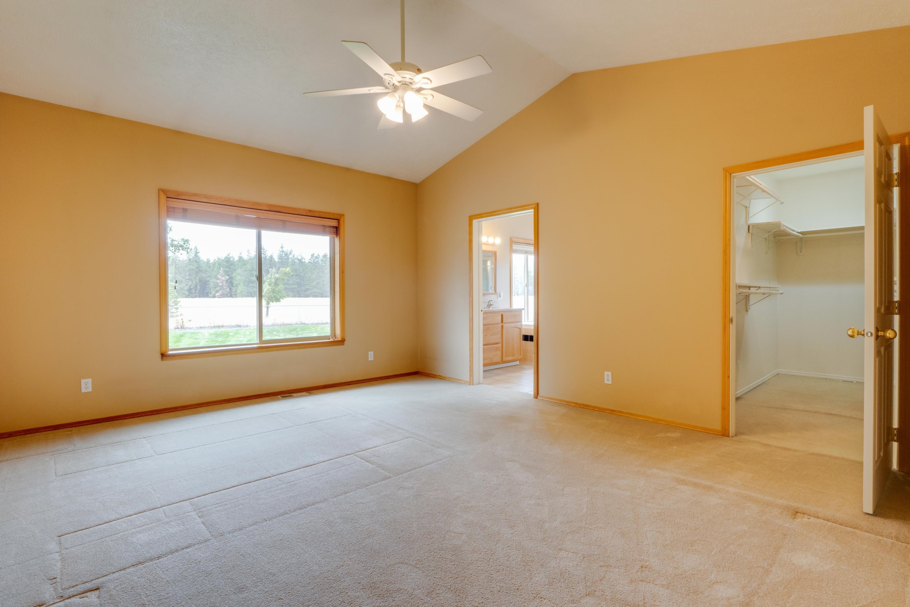 9326 S Spotted Rd - Photo 14