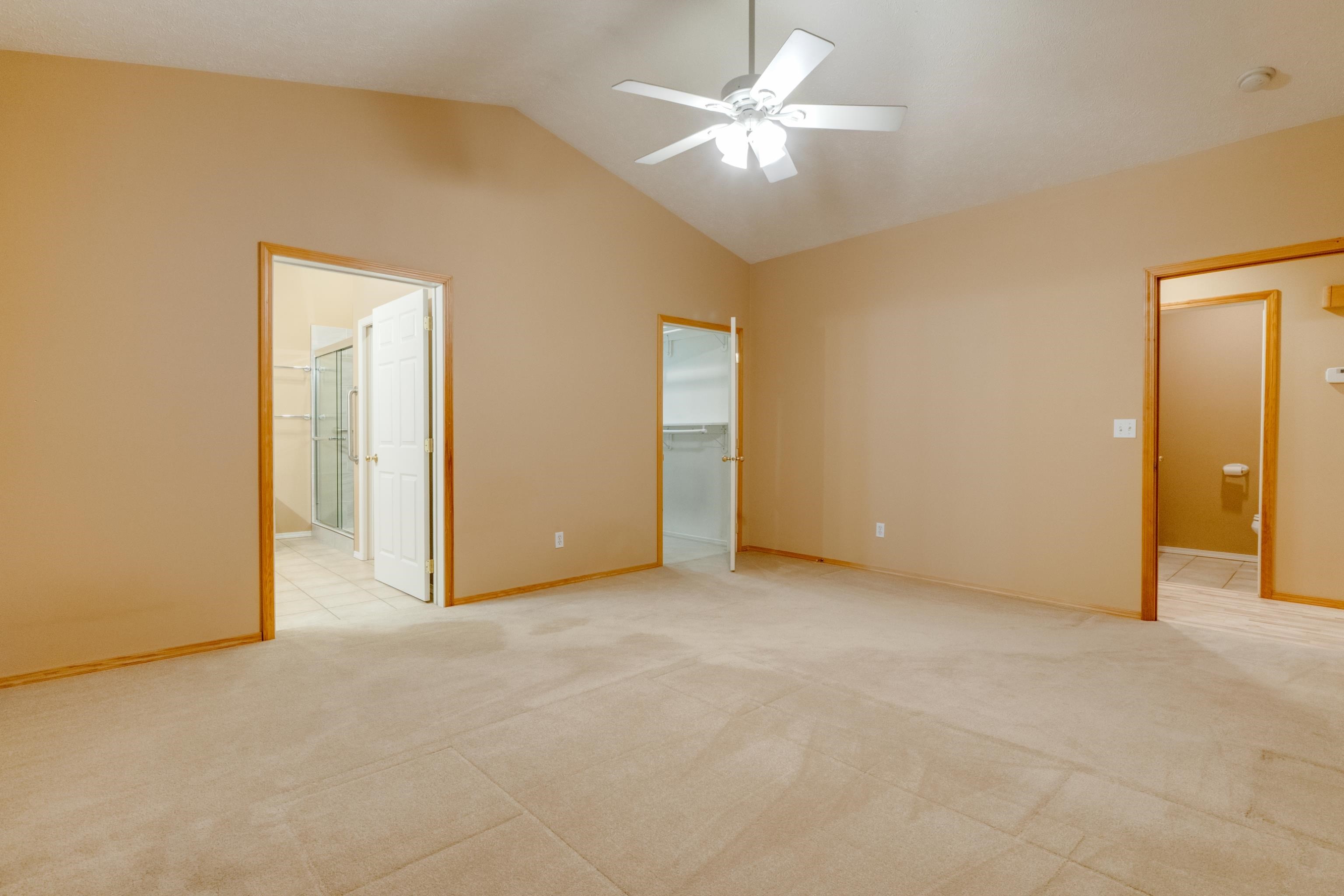 9326 S Spotted Rd - Photo 15