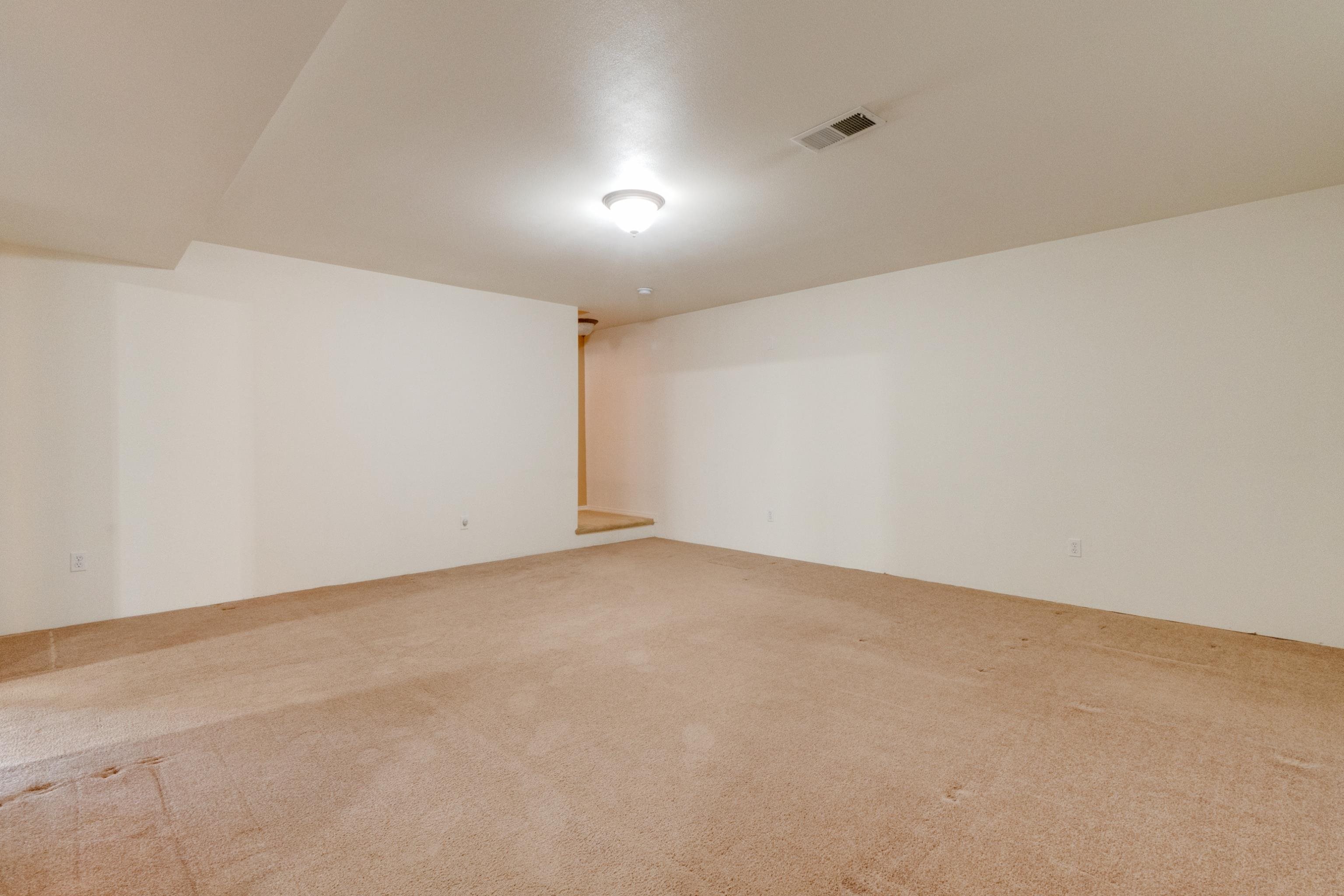 9326 S Spotted Rd - Photo 26