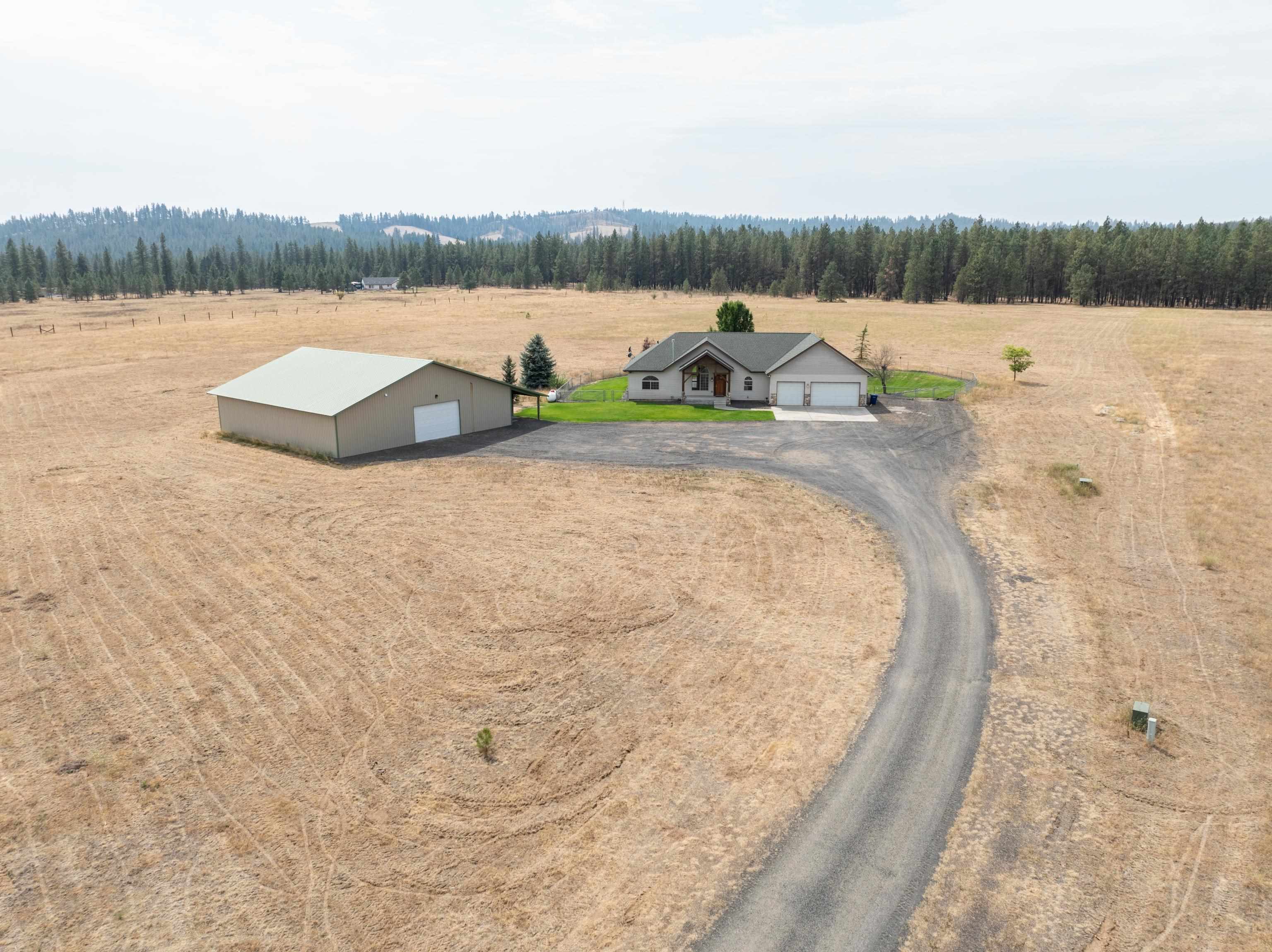 9326 S Spotted Rd - Photo 41