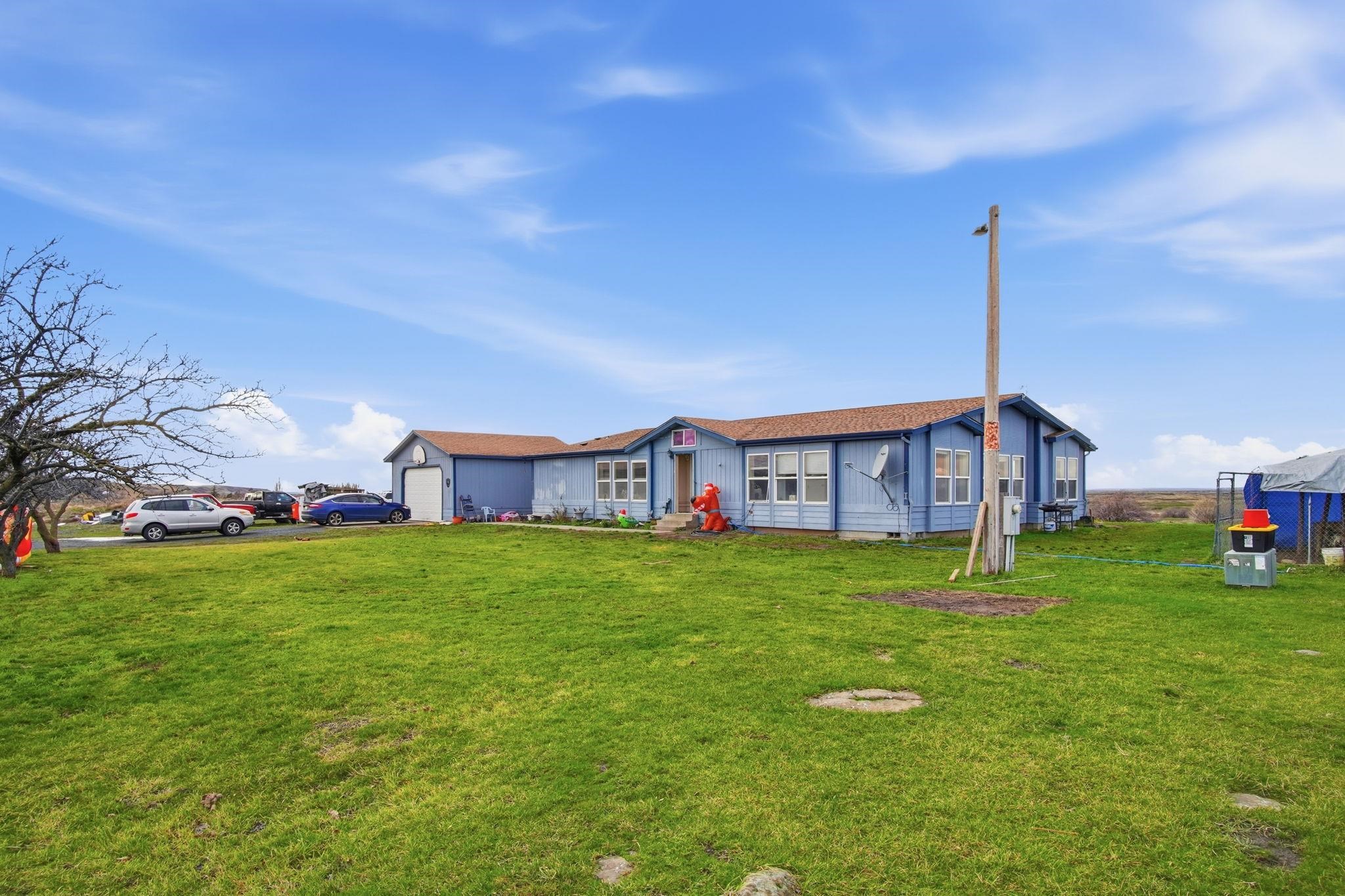 261 Hardy Rd - Photo 1