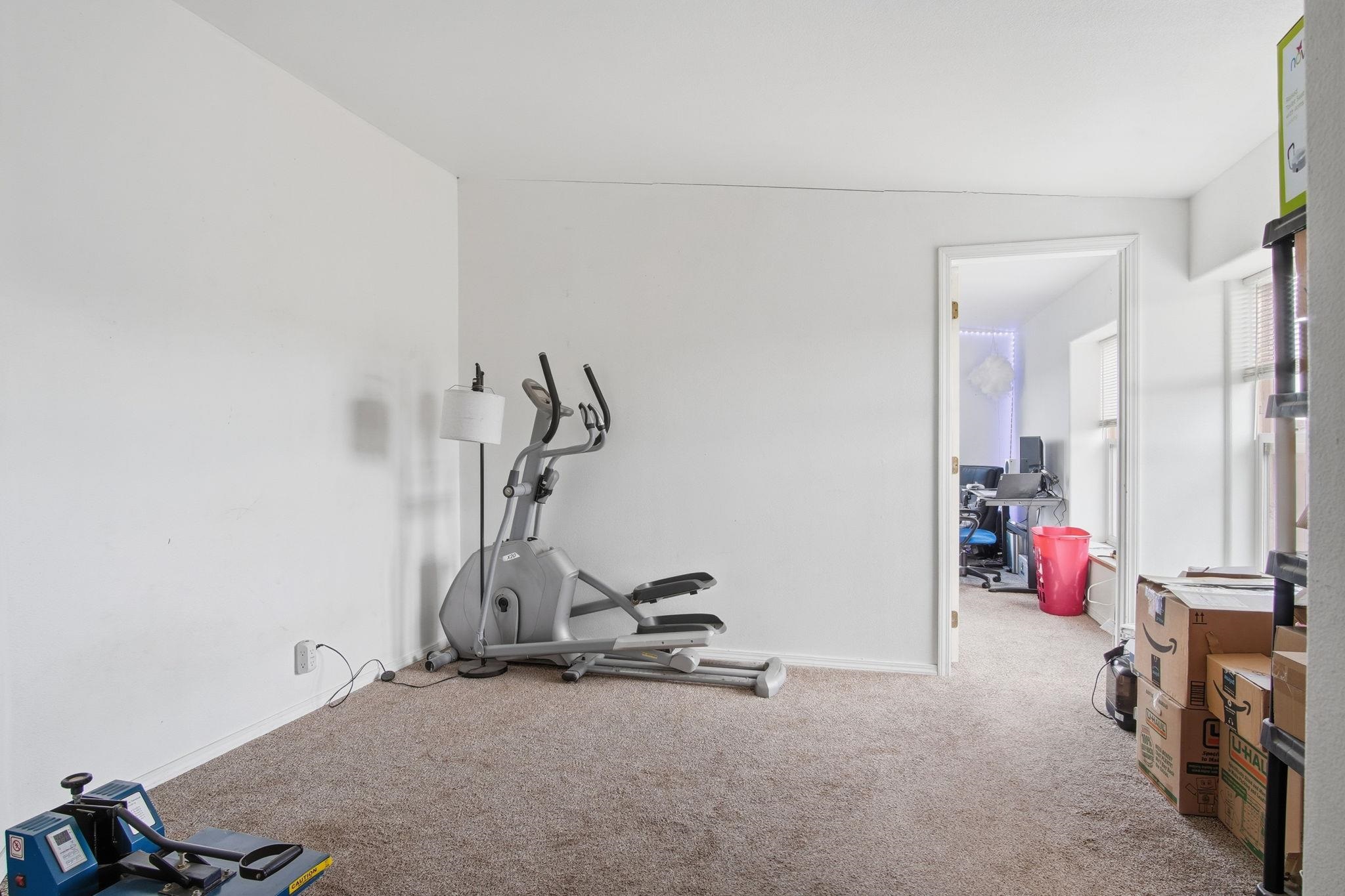 261 Hardy Rd - Photo 23