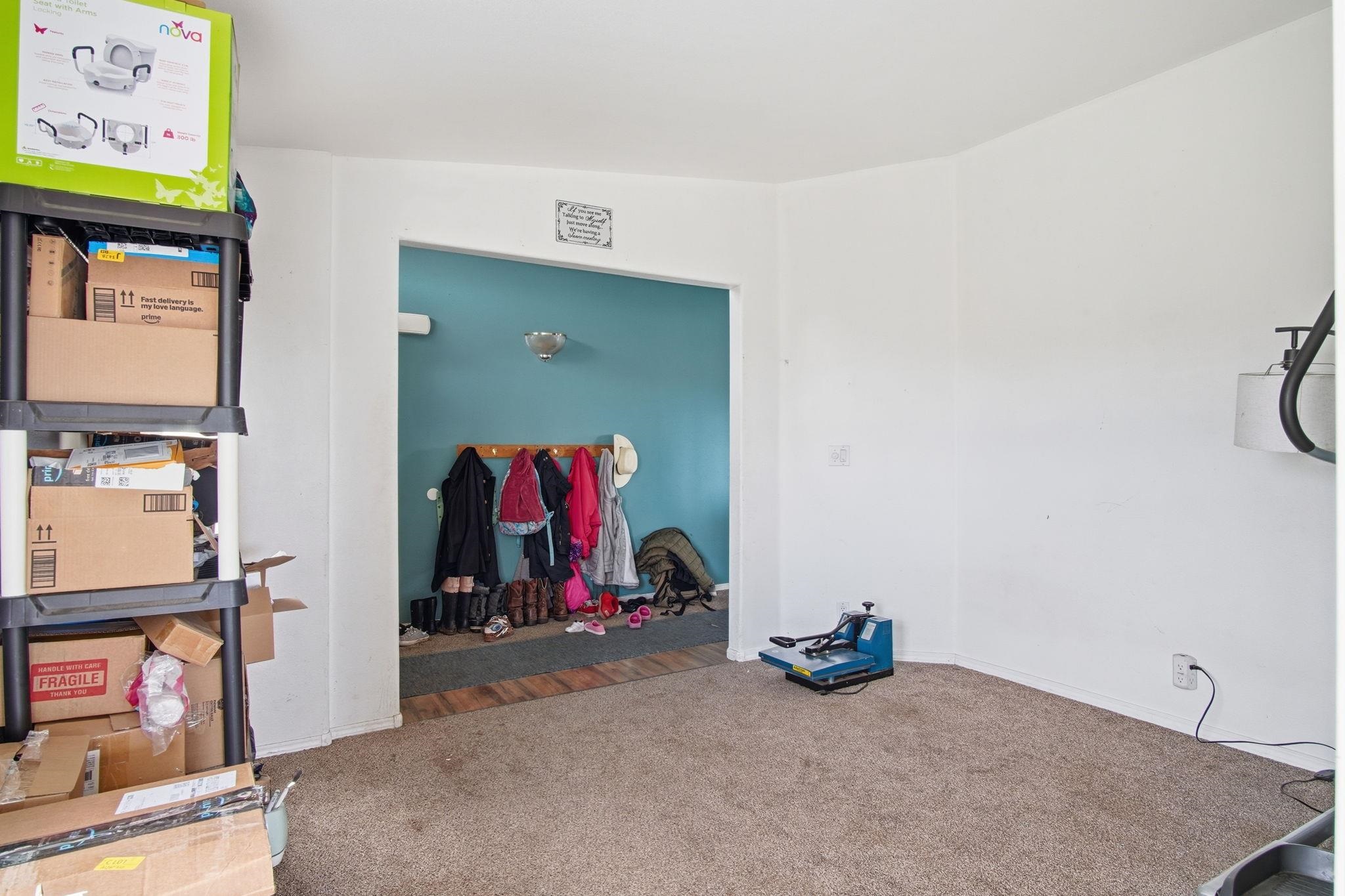 261 Hardy Rd - Photo 24