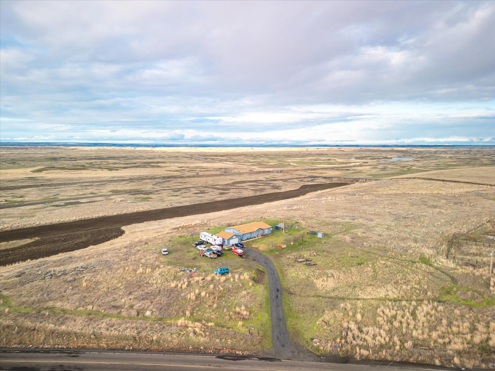 261 Hardy Rd - Photo 34