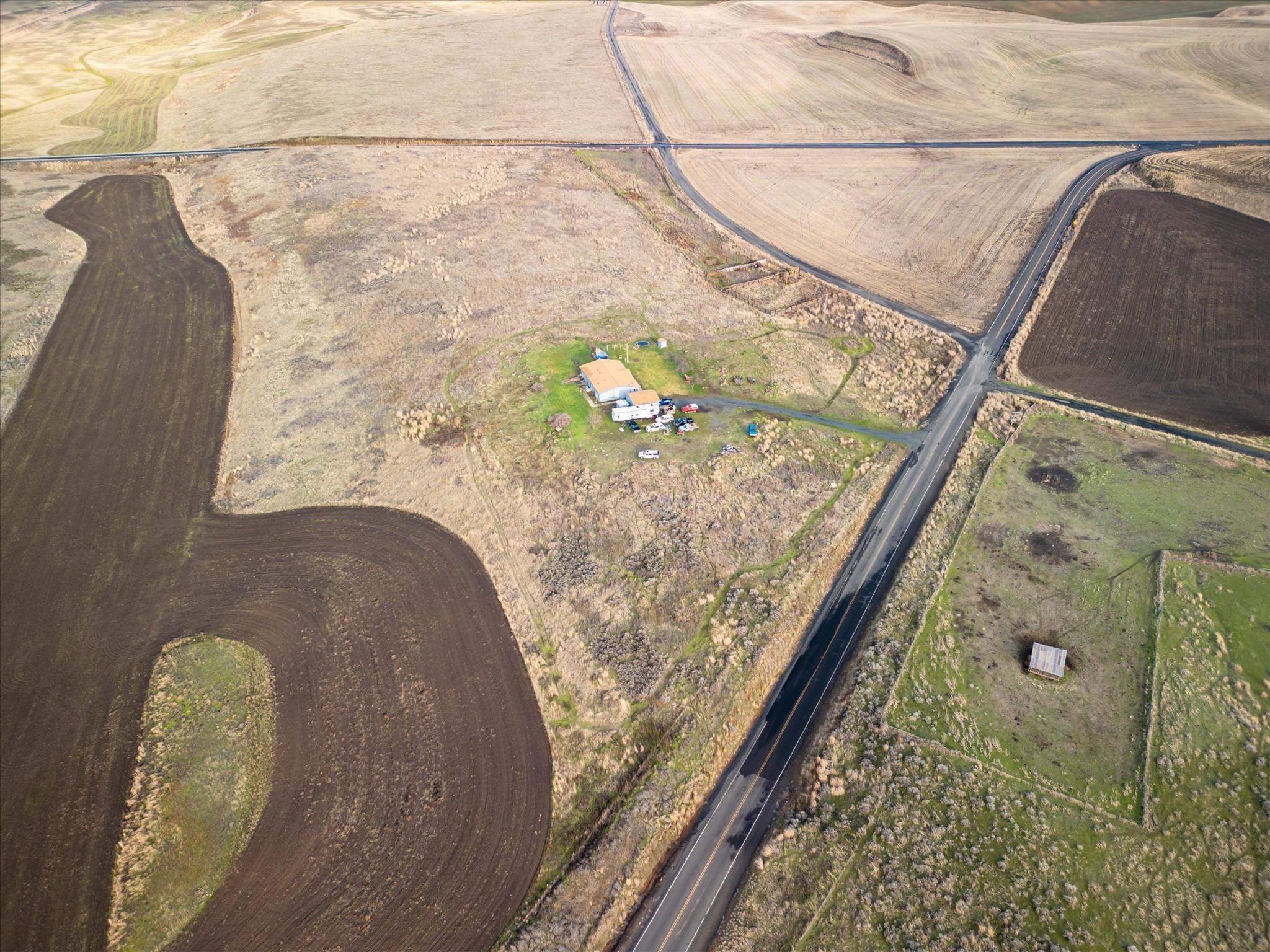 261 Hardy Rd - Photo 40