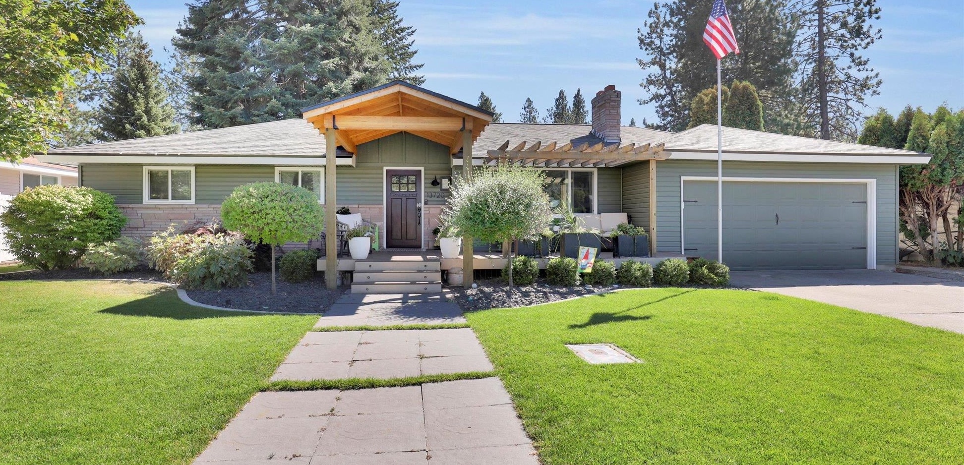 13720 E 27th Ave - Photo 1