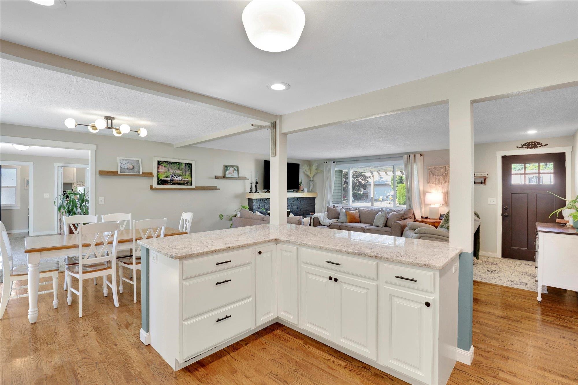 13720 E 27th Ave - Photo 11