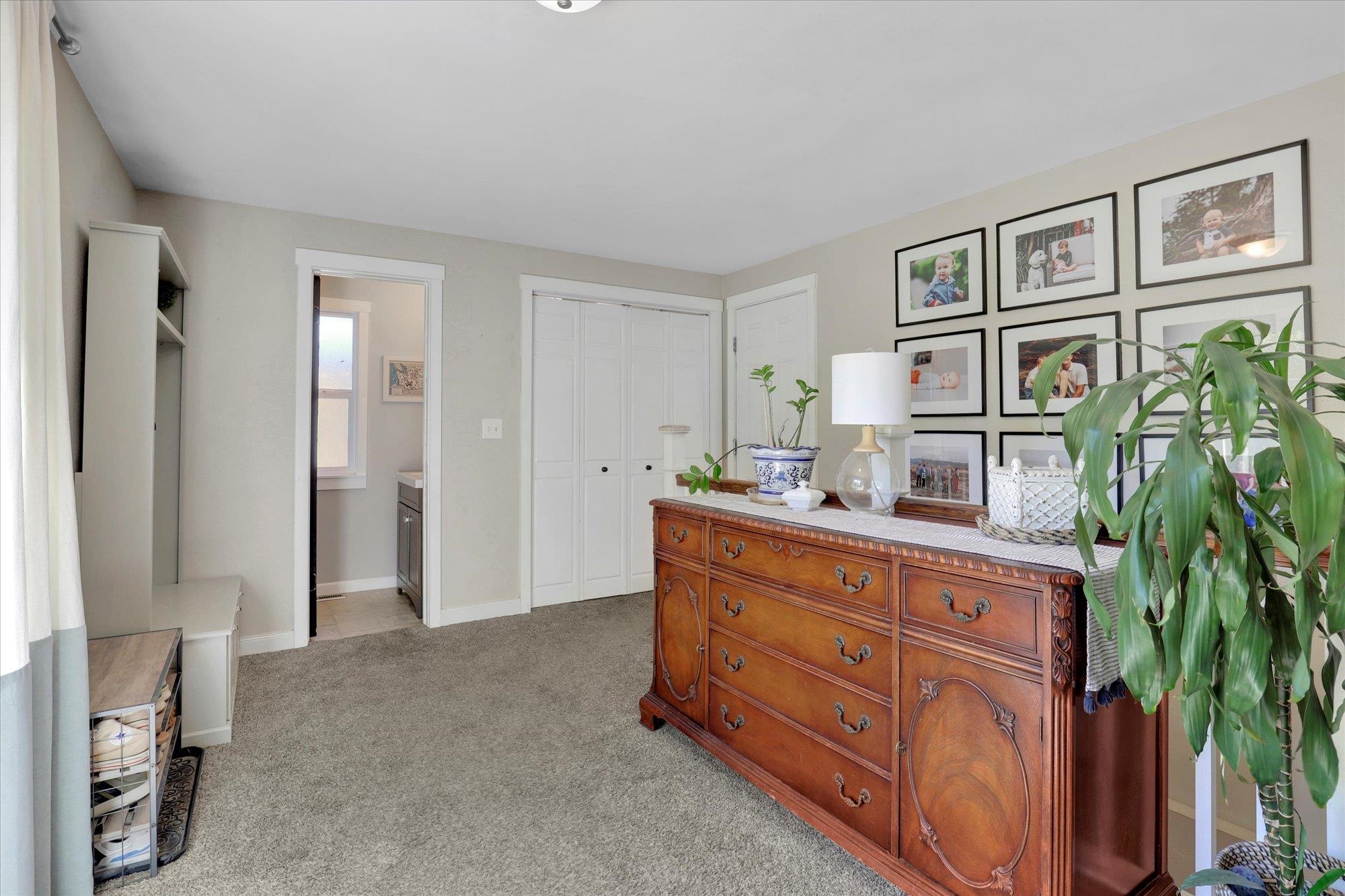 13720 E 27th Ave - Photo 14