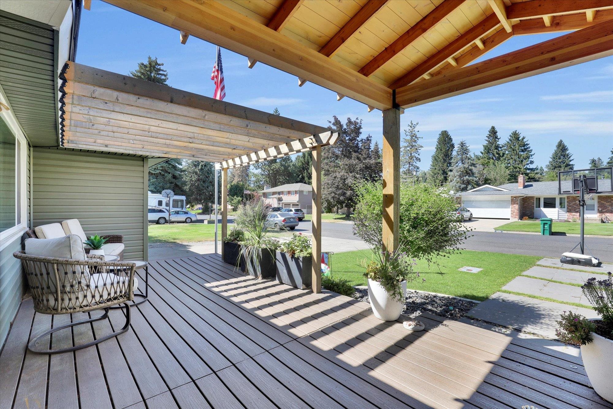 13720 E 27th Ave - Photo 4