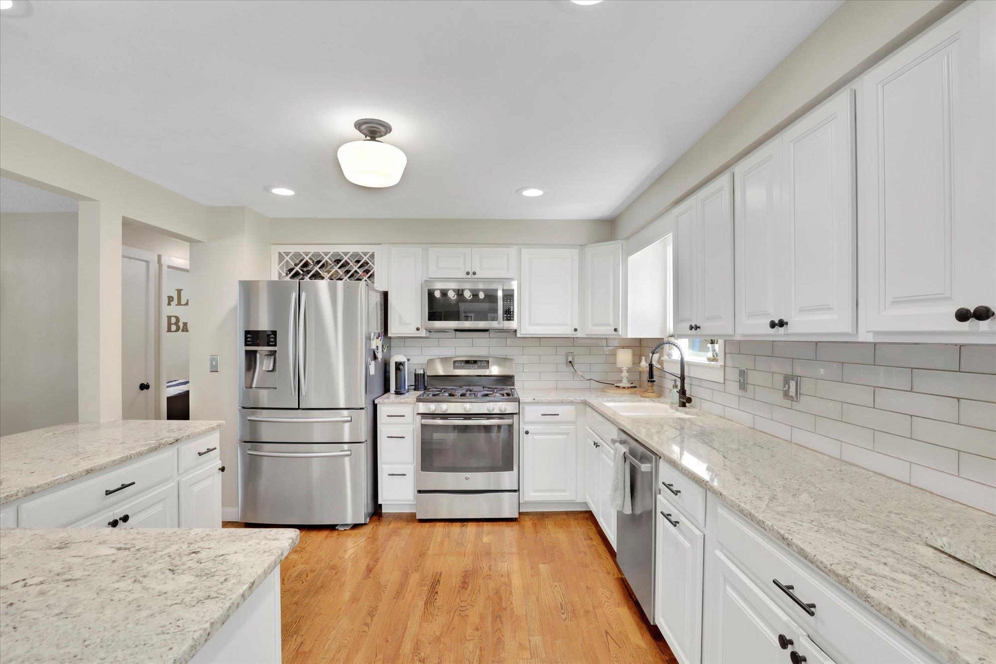 13720 E 27th Ave - Photo 9
