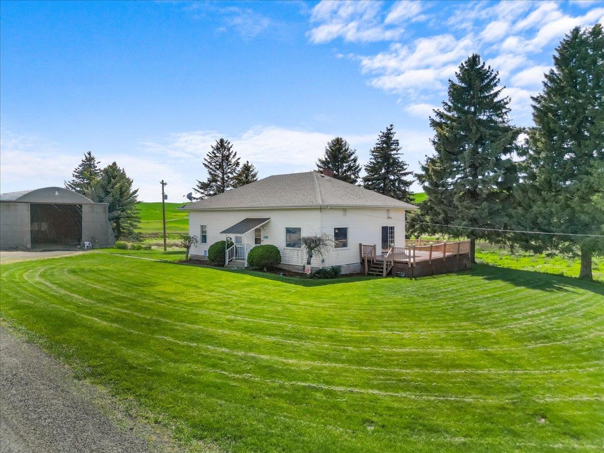 1001 Auvil Rd - Photo 2