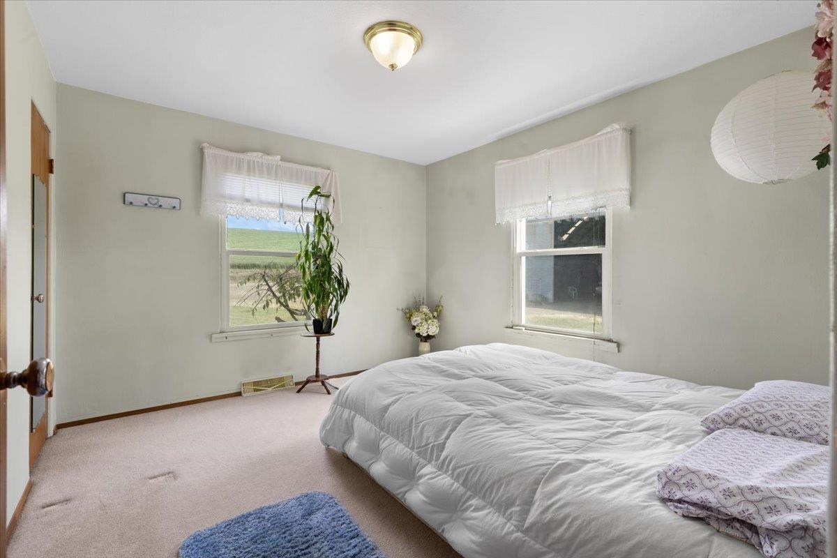 1001 Auvil Rd - Photo 16