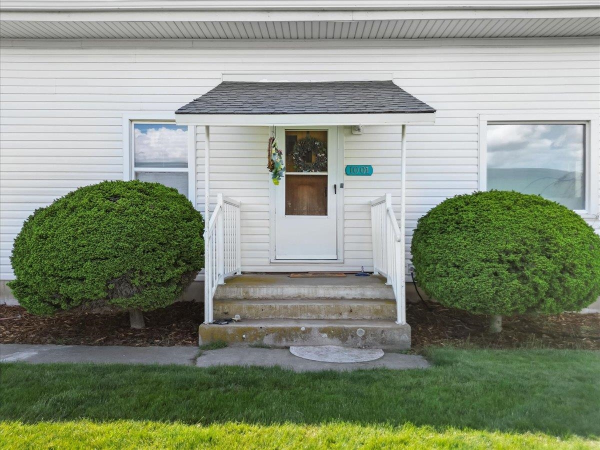 1001 Auvil Rd - Photo 3