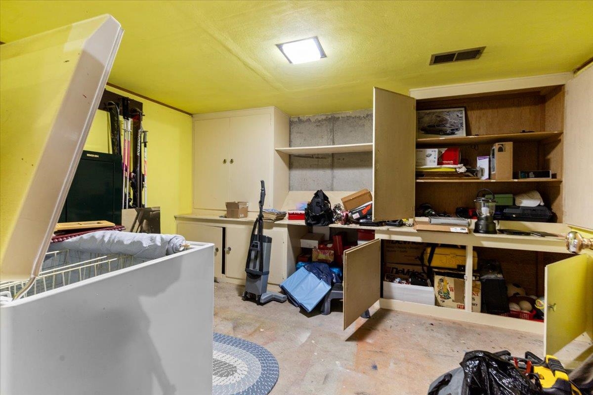1001 Auvil Rd - Photo 32