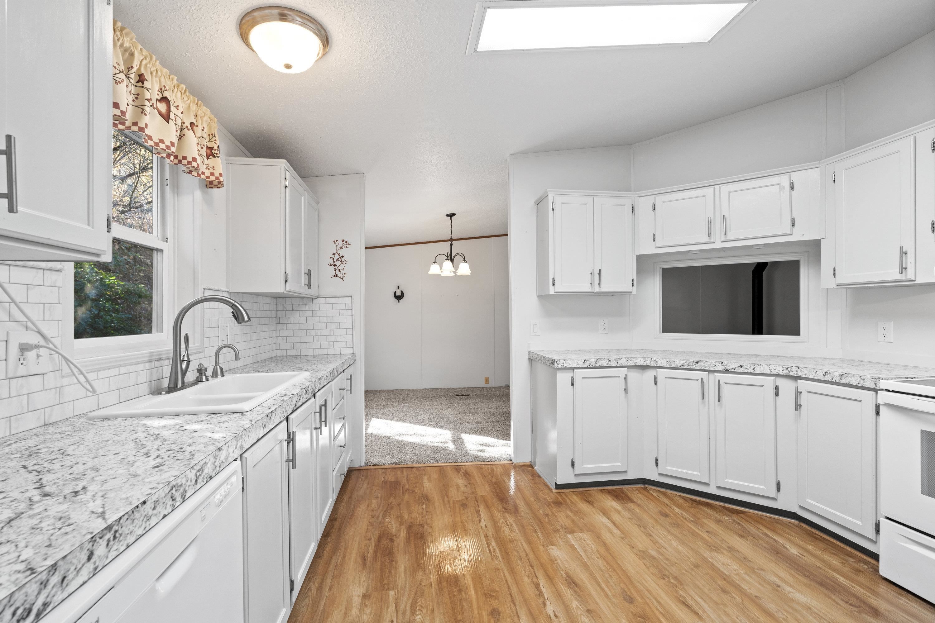 3231 W Boone Ave - Photo 12