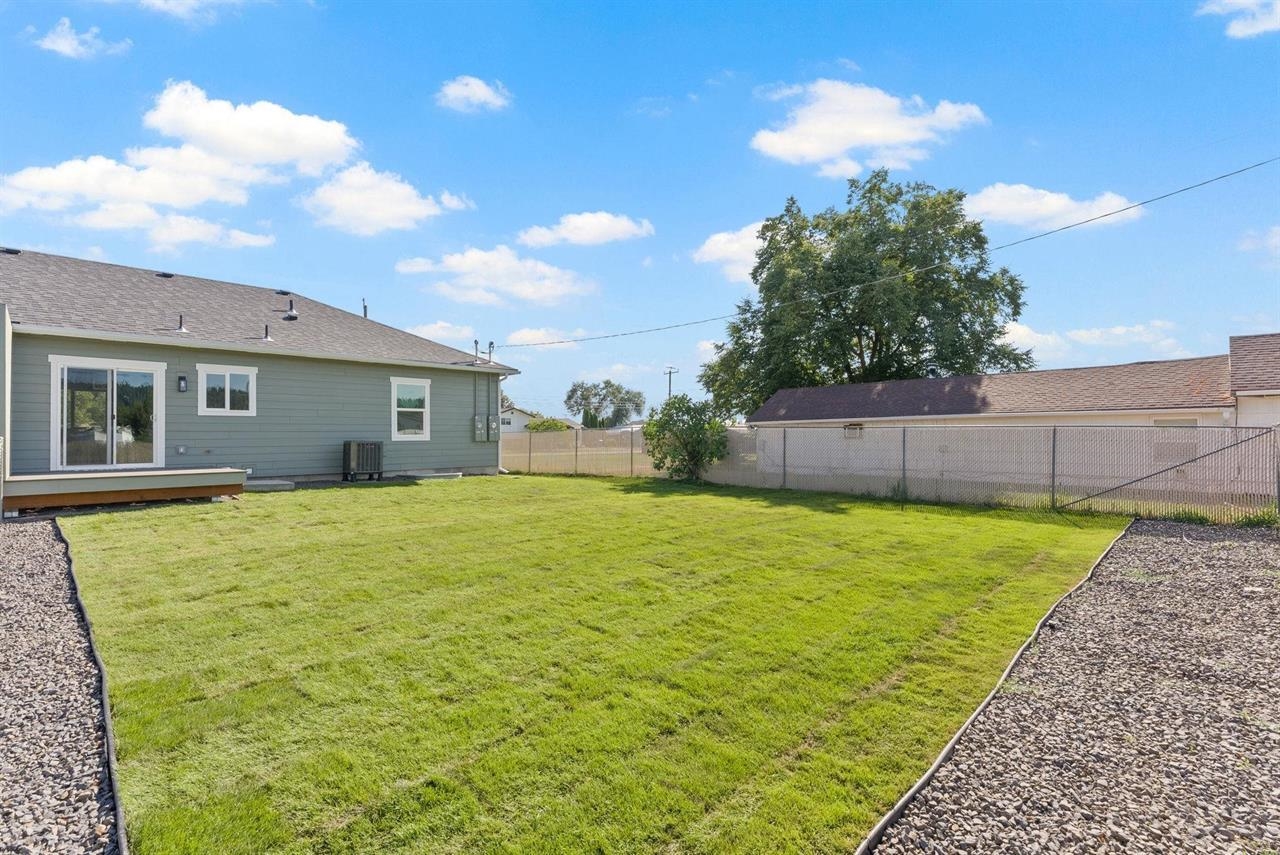 13803 E Rich Ave - Photo 32