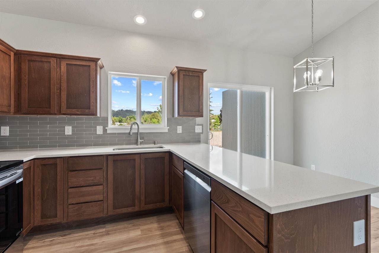 13803 E Rich Ave - Photo 9