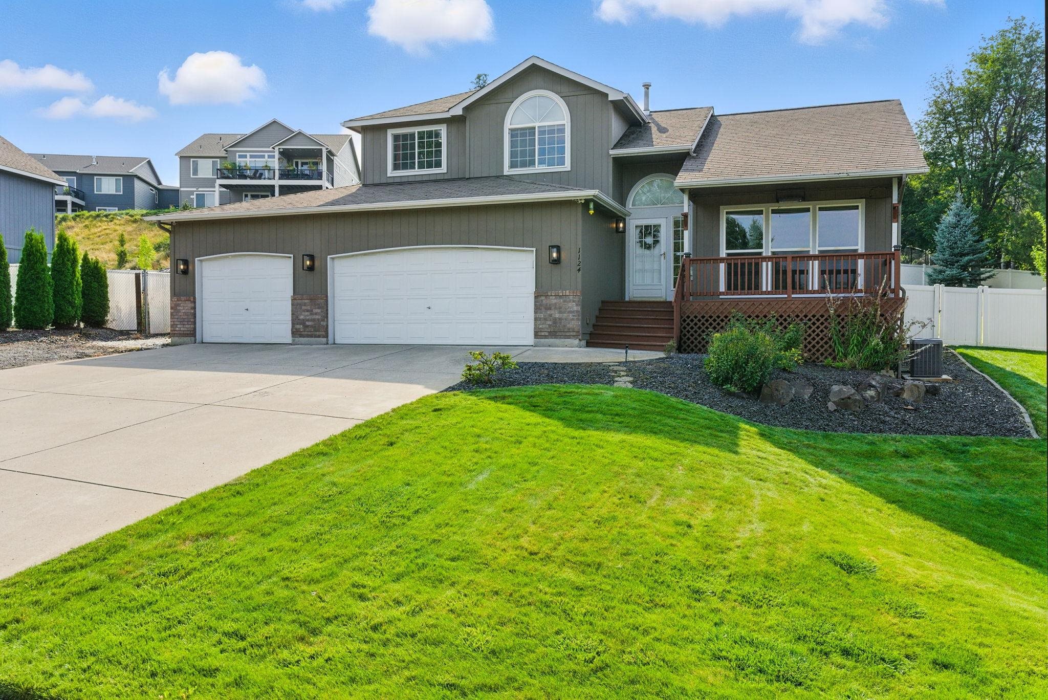 1124 Moen Rd - Photo 1